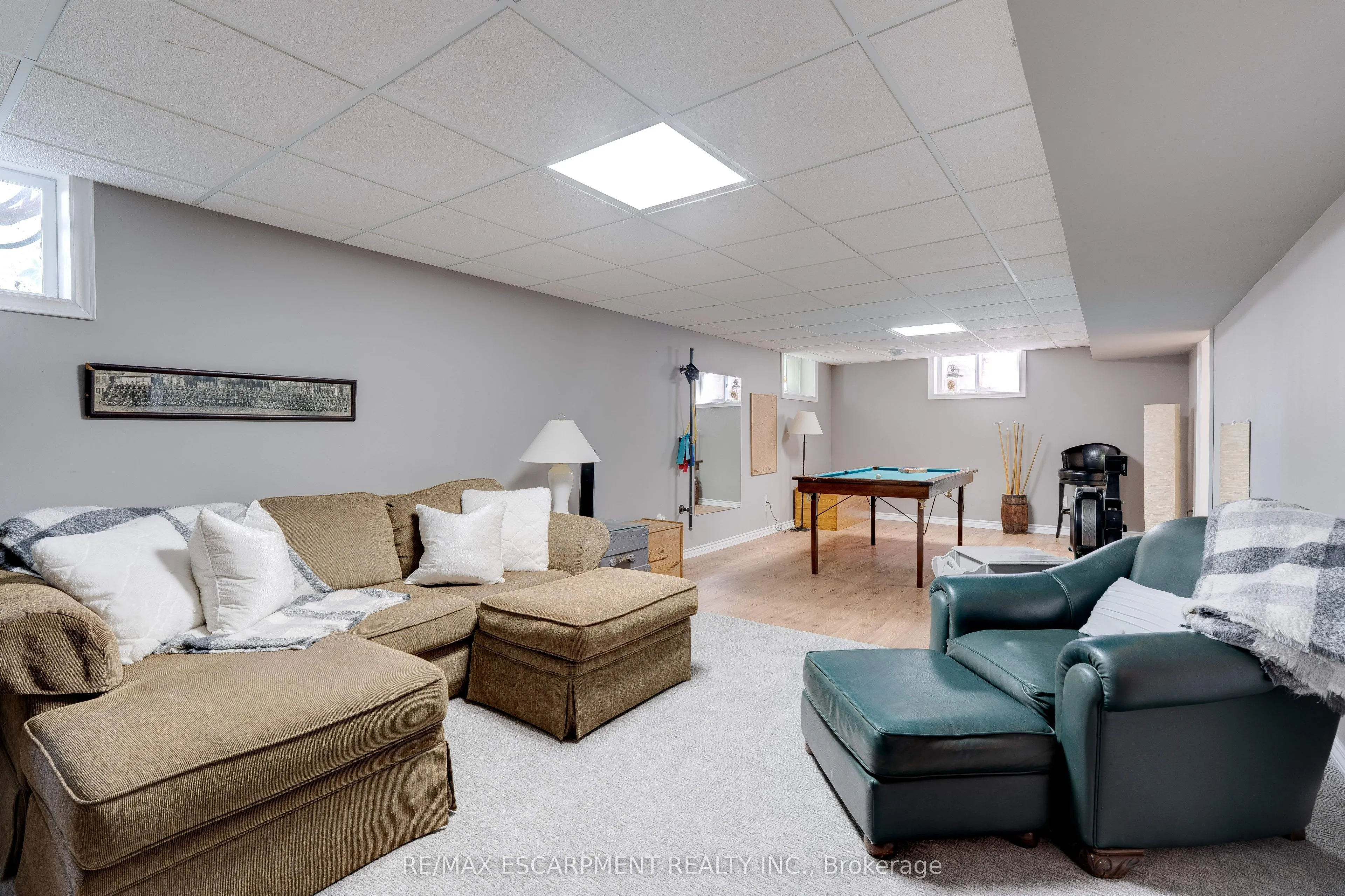 2118 Agincourt Acres