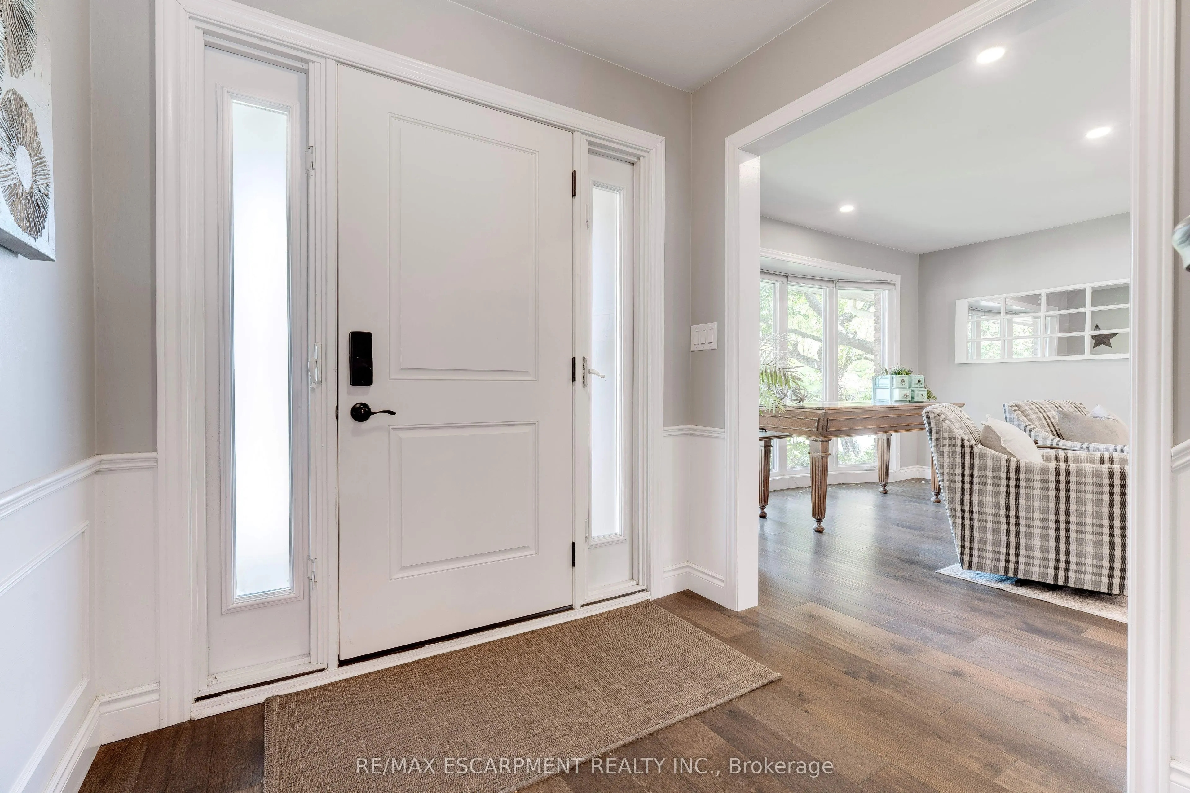 2118 Agincourt Acres