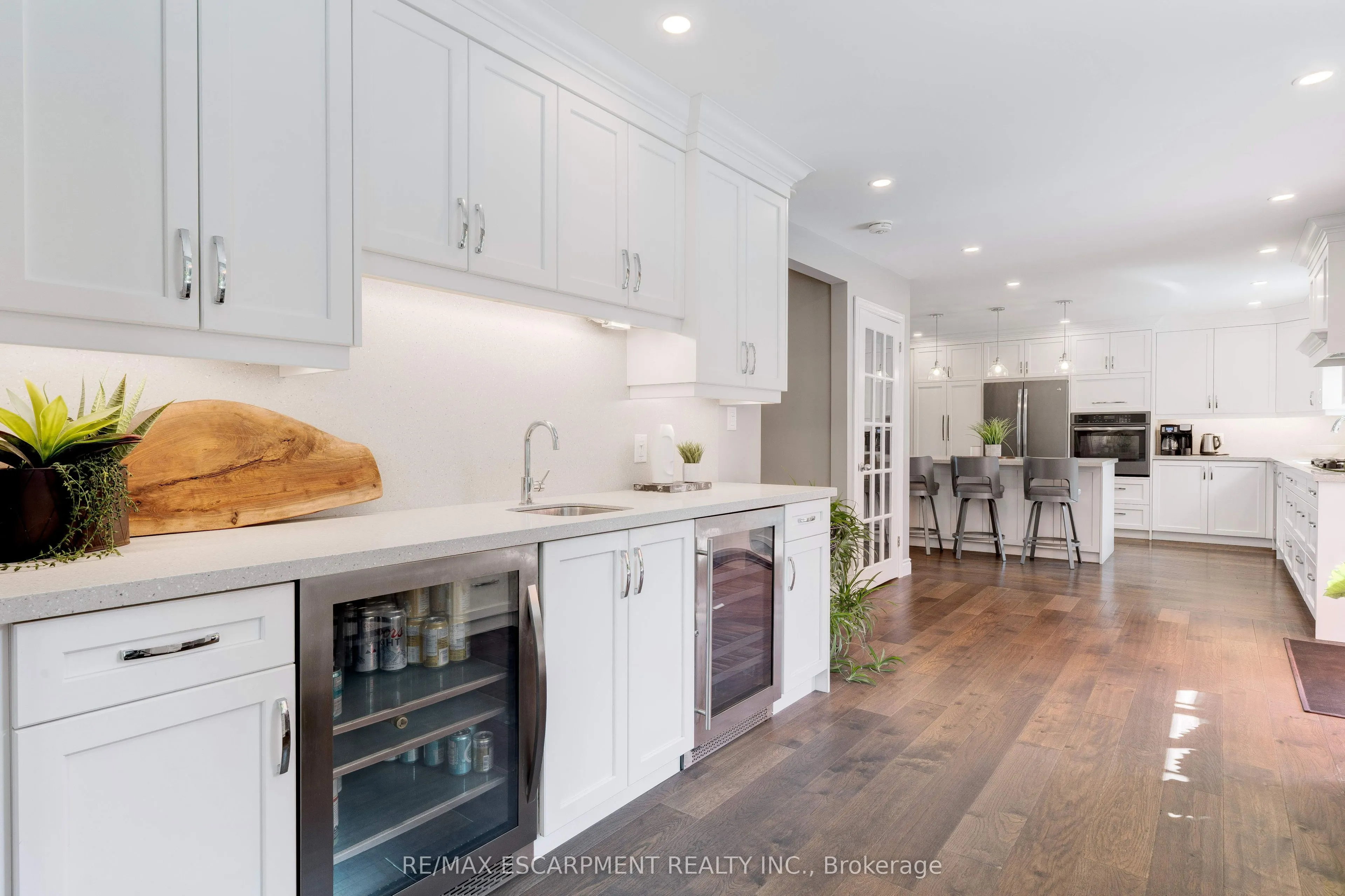2118 Agincourt Acres