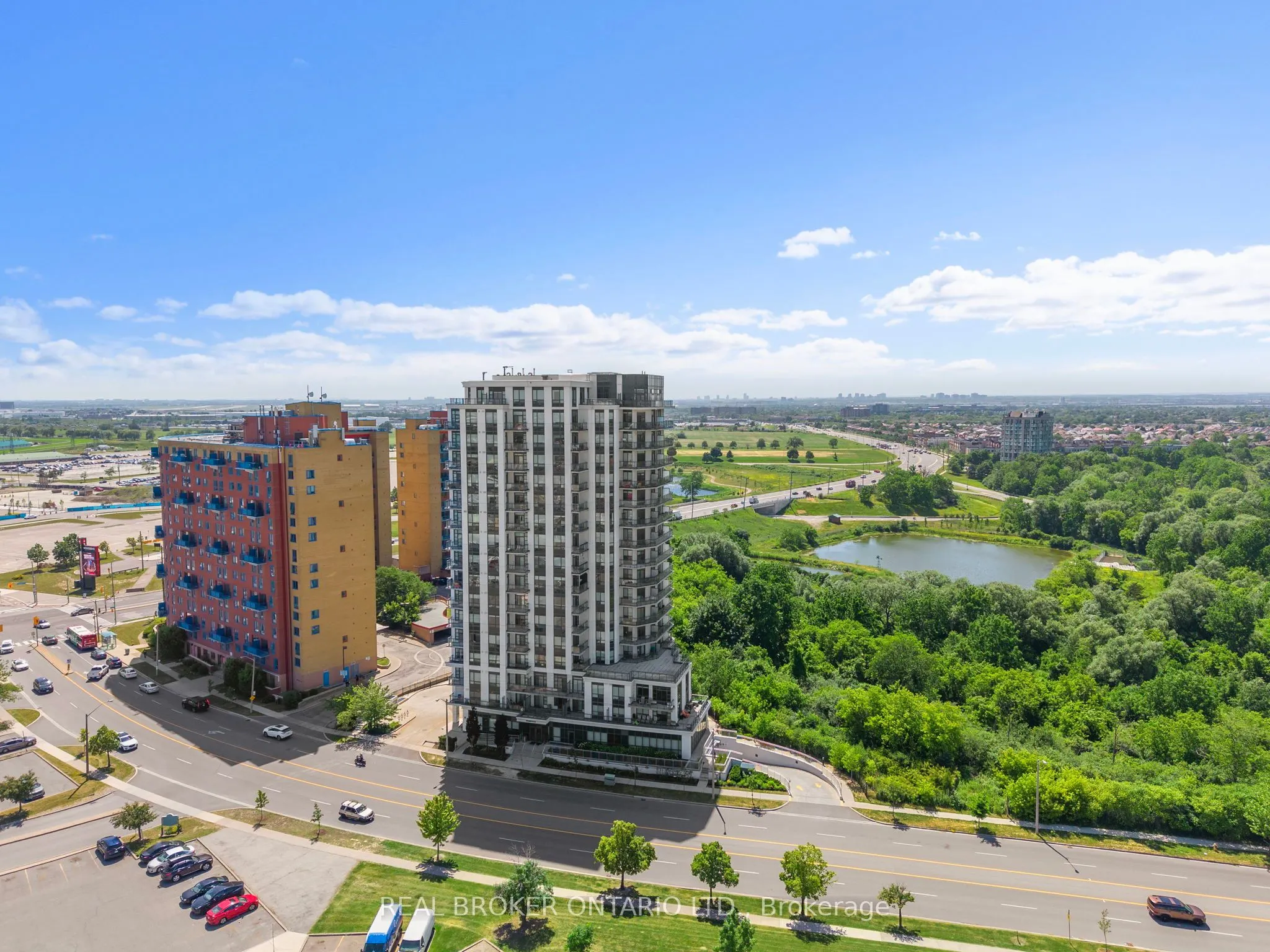 840 Queen's Plate Drive, #103