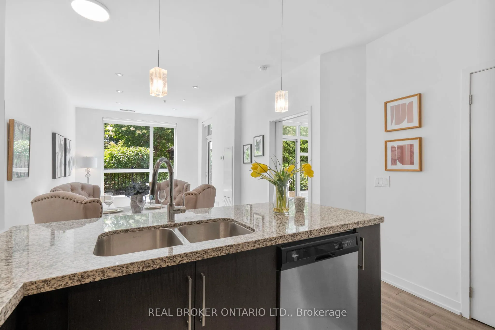 840 Queen's Plate Drive, #103