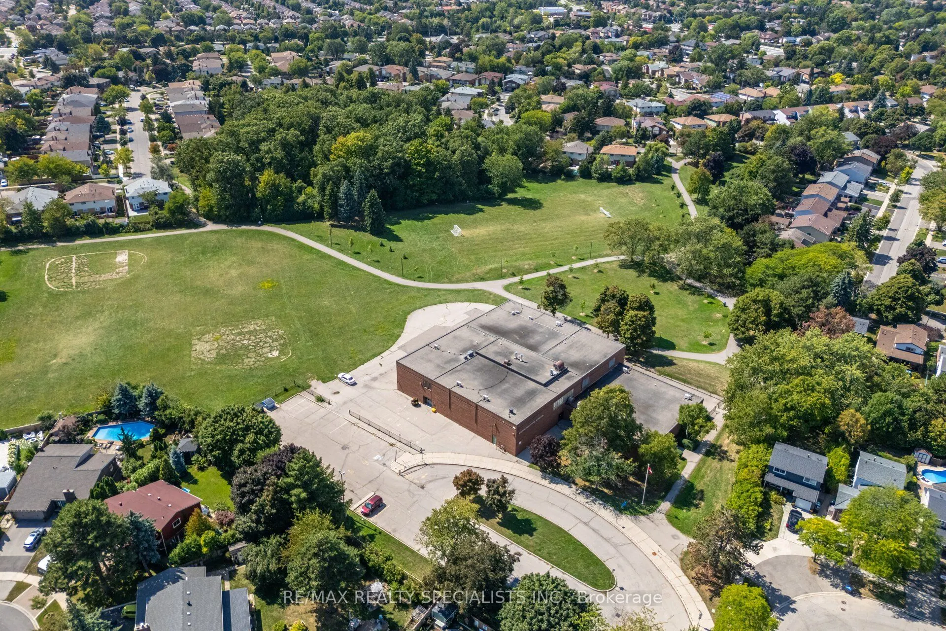3340 Tallmast Crescent