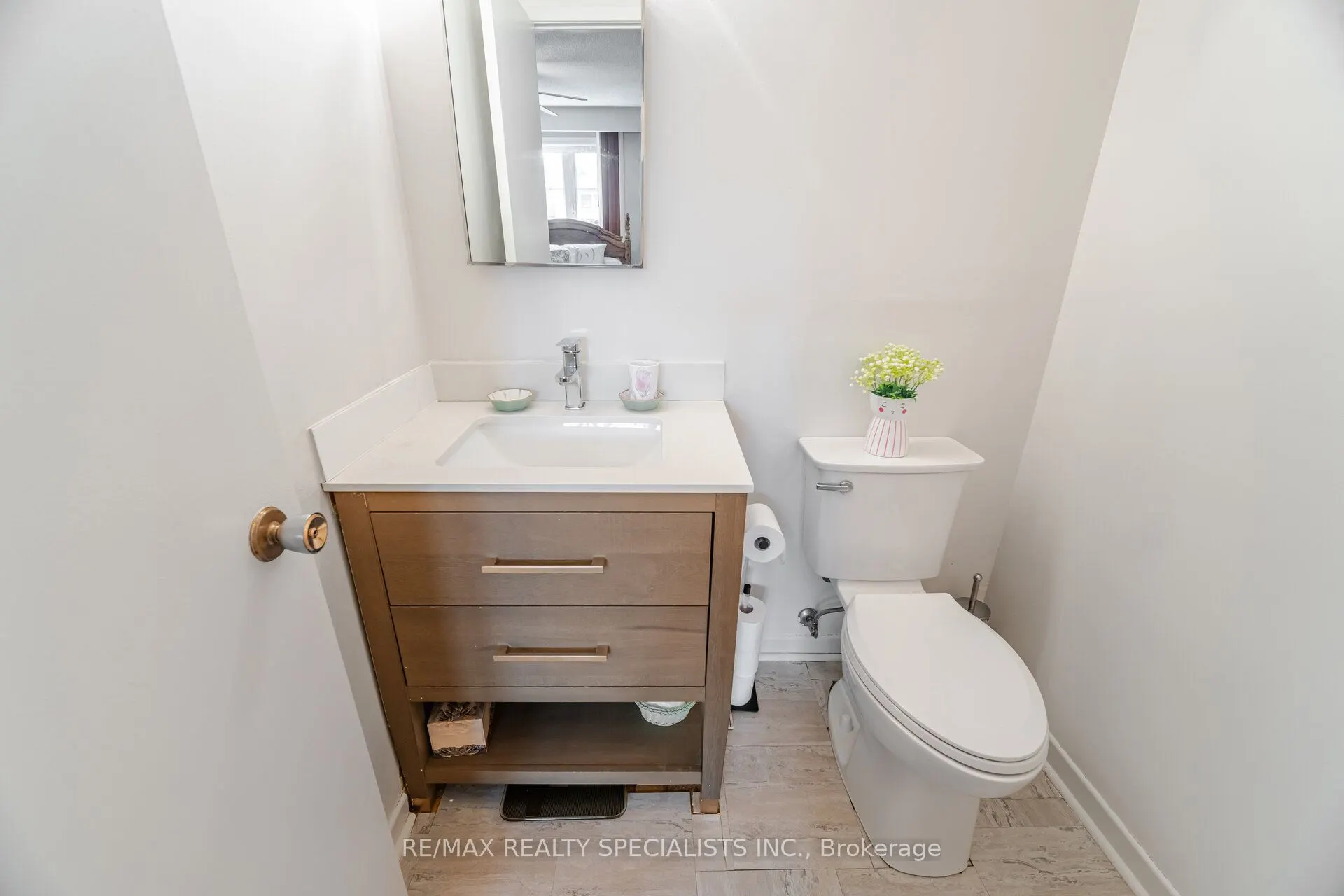 3340 Tallmast Crescent
