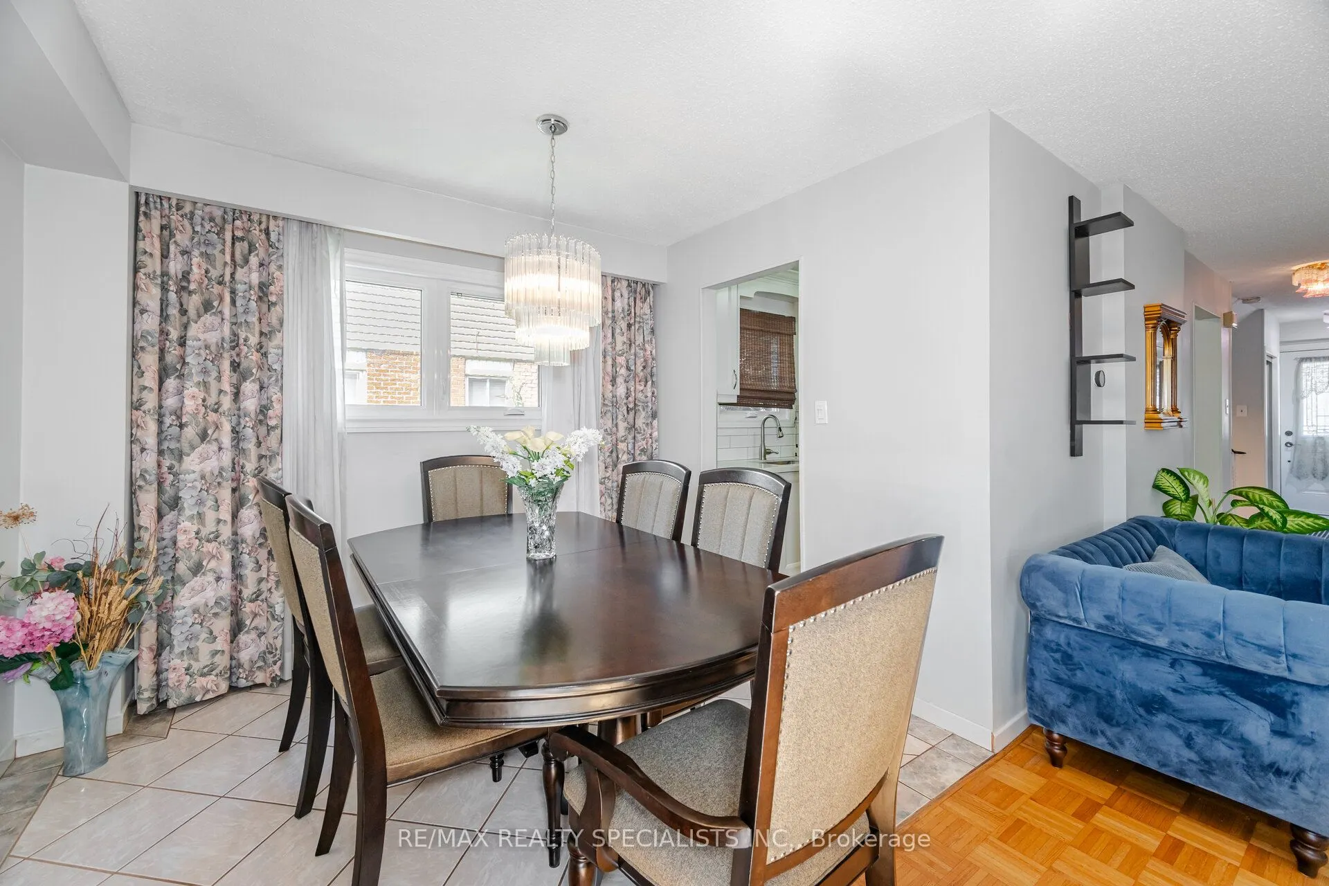 3340 Tallmast Crescent