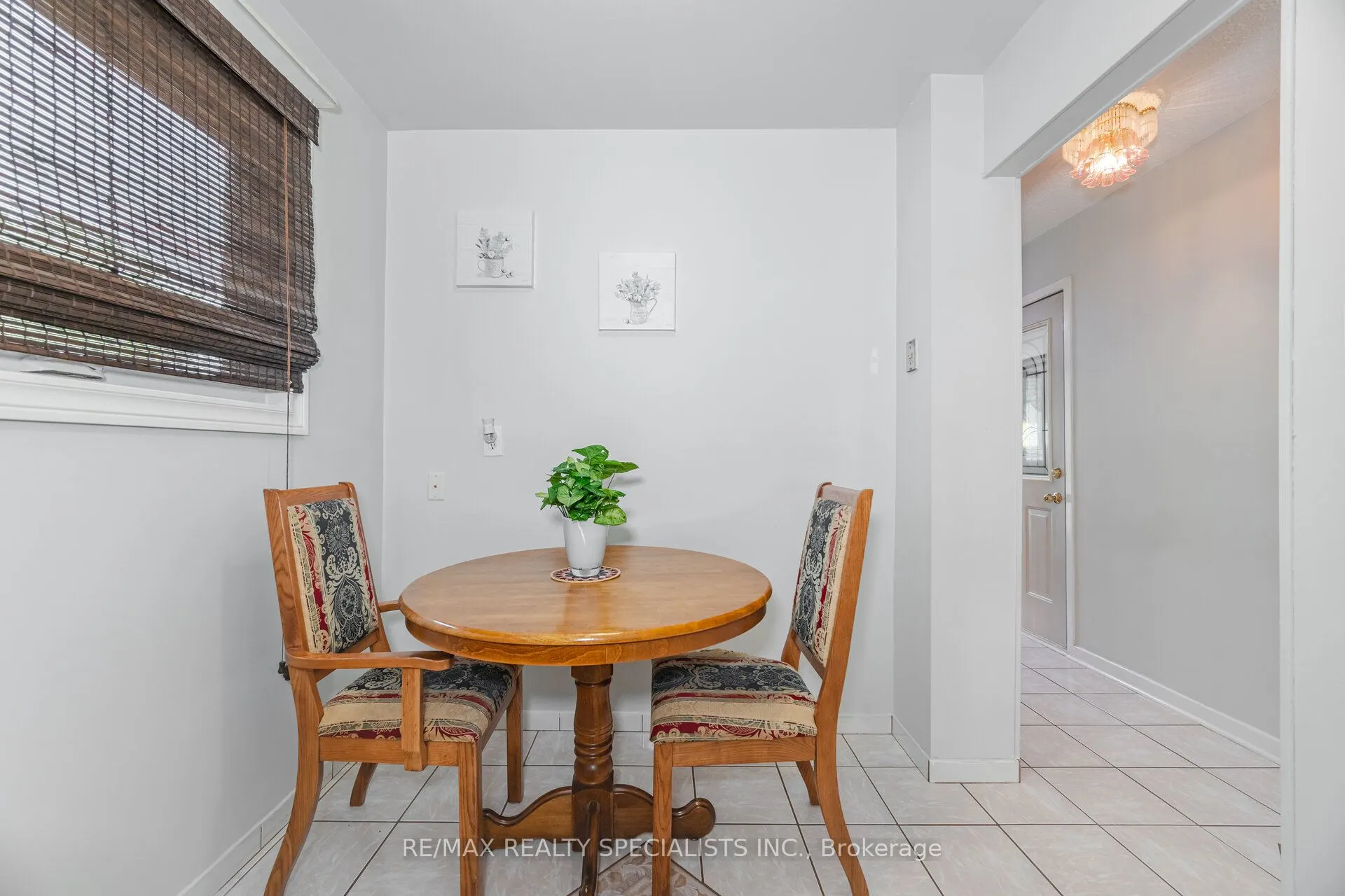 3340 Tallmast Crescent