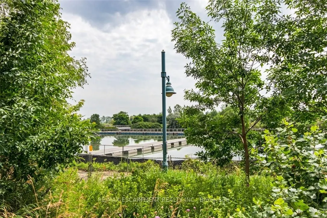 20 Shore Breeze Drive, #2105