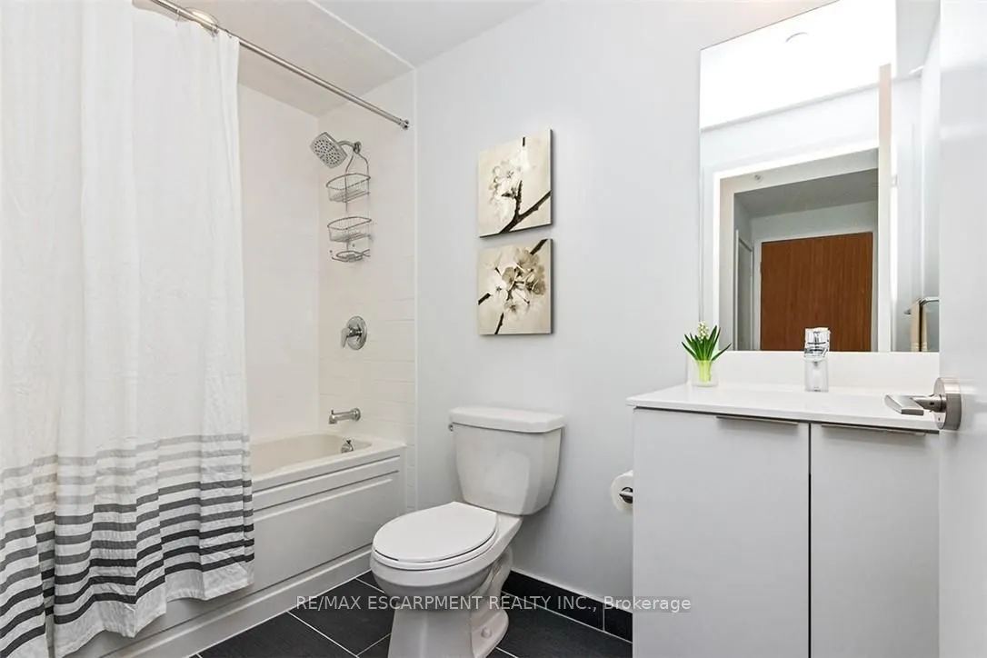 20 Shore Breeze Drive, #2105