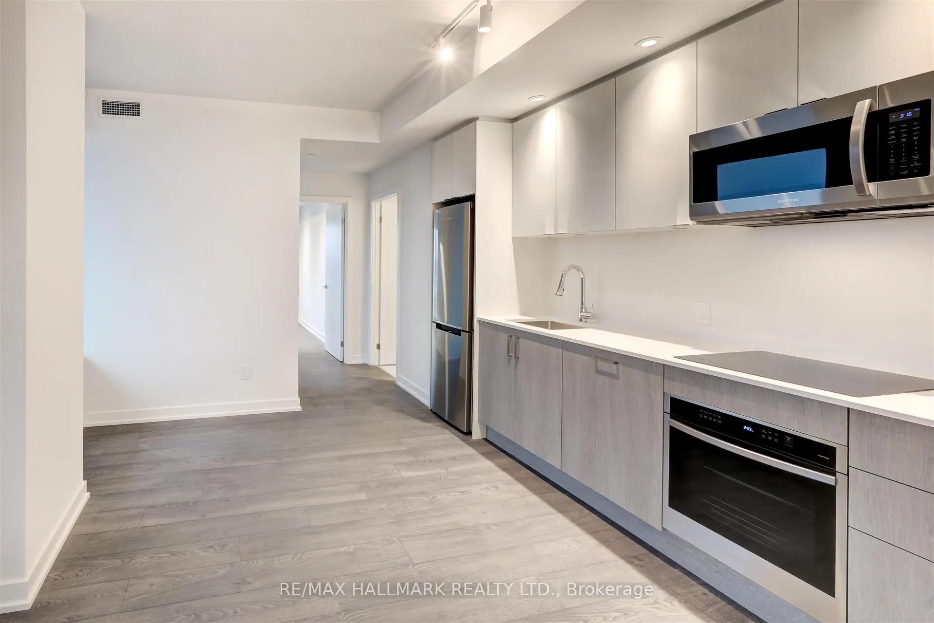 1928 Lake Shore Boulevard W, #1502