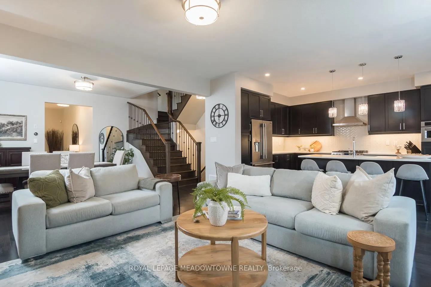 390 Ramsey Place