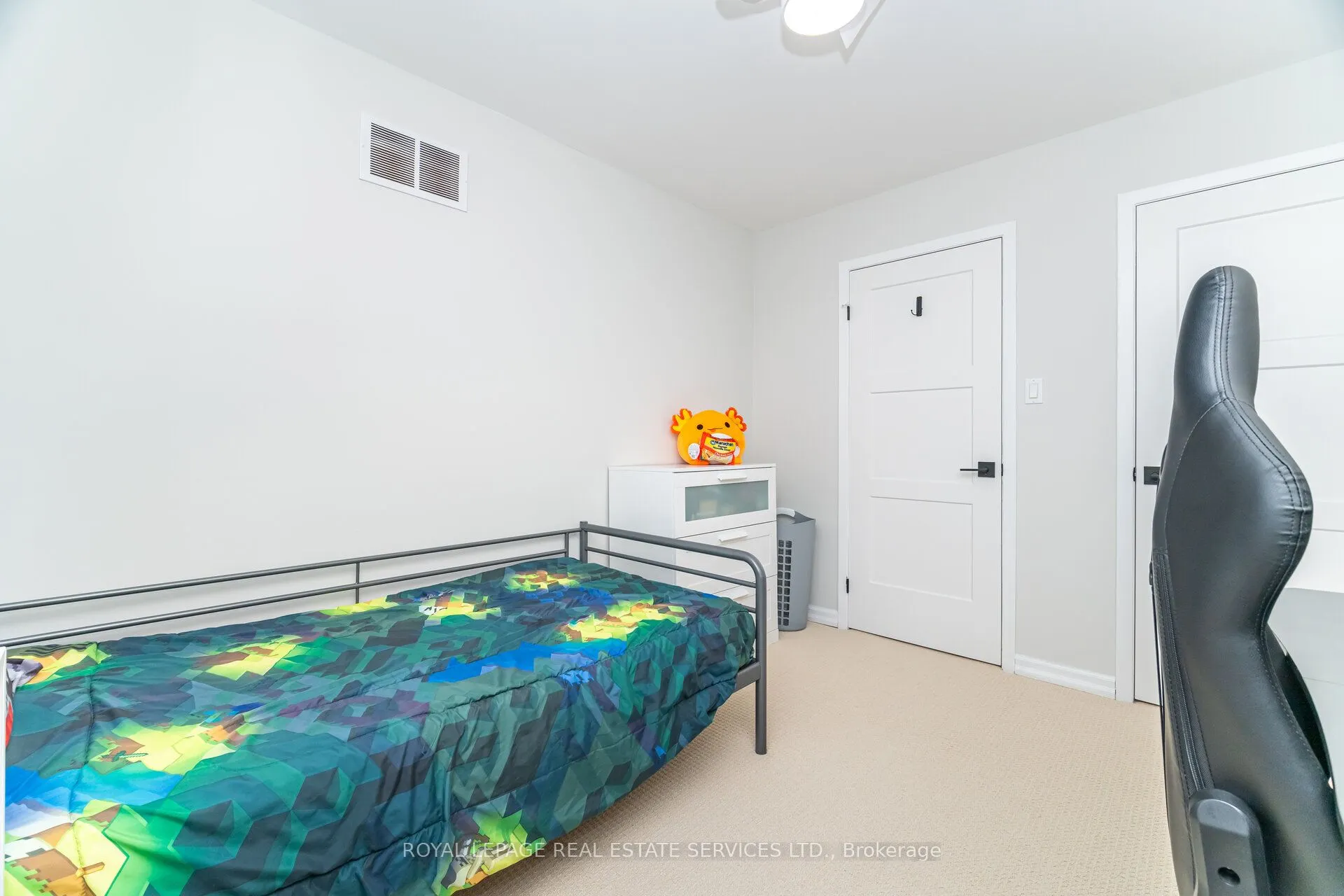 2615 Benedet Drive
