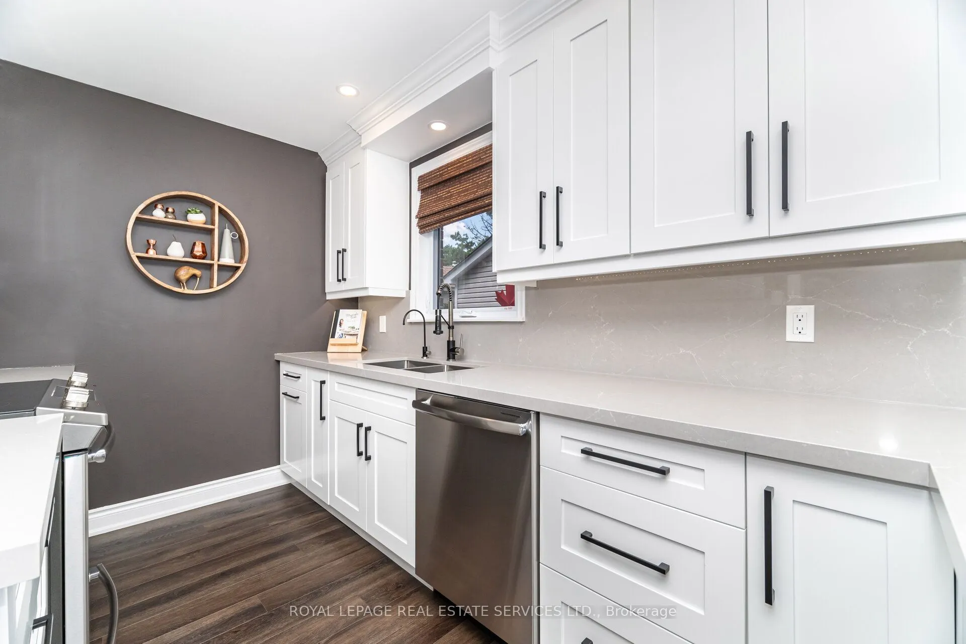 2615 Benedet Drive