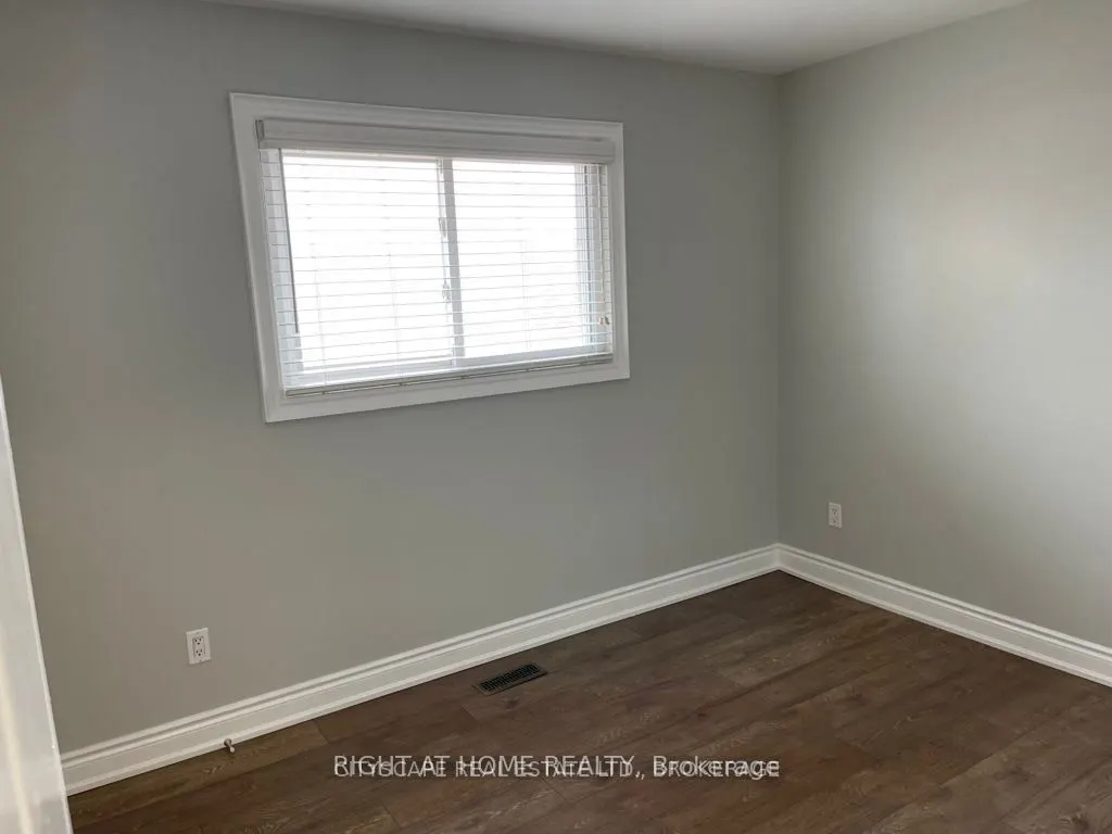 28 Major Oaks Drive, #Upper