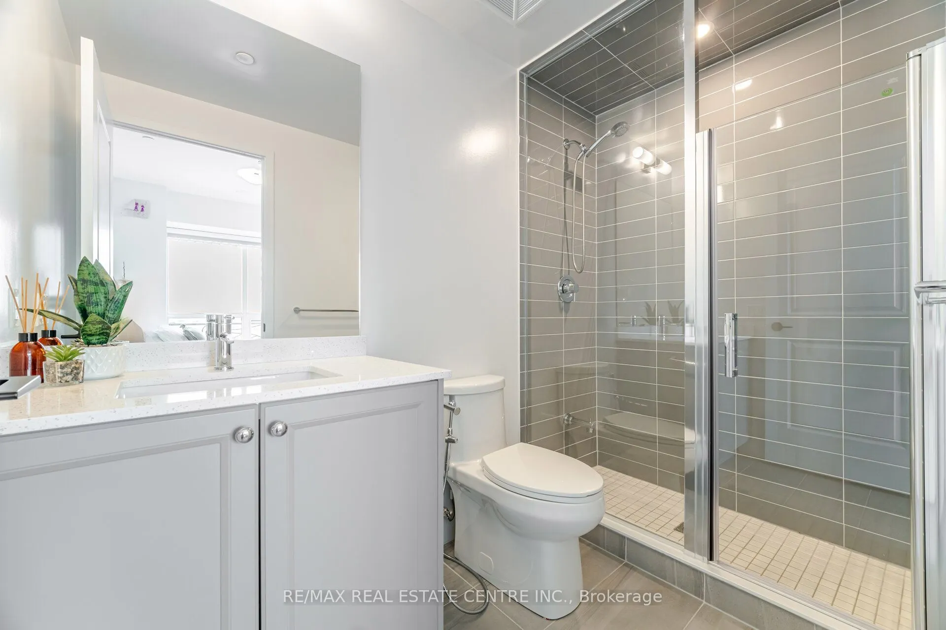 2343 Khalsa Gate, #829