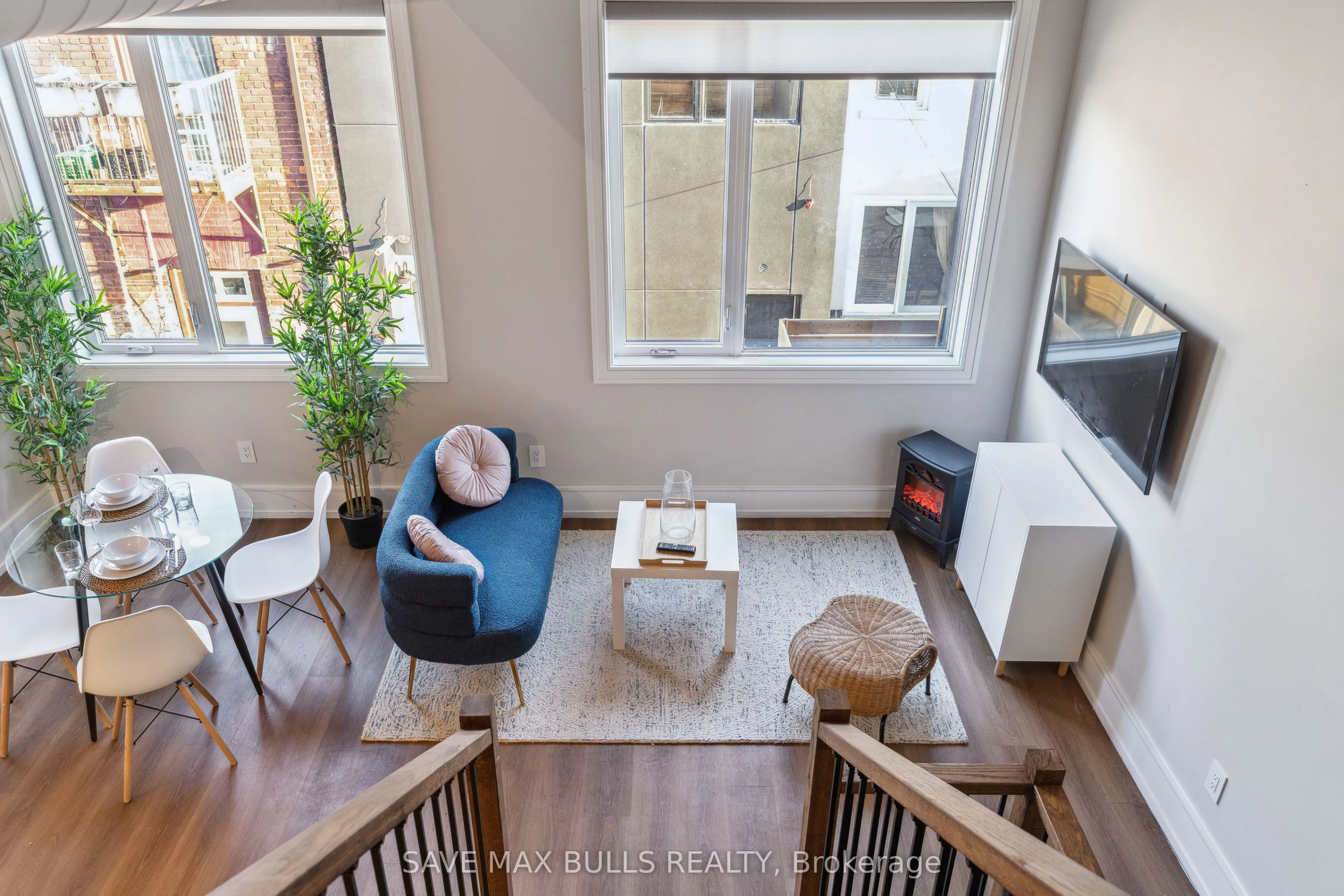 1320 Queen Street W