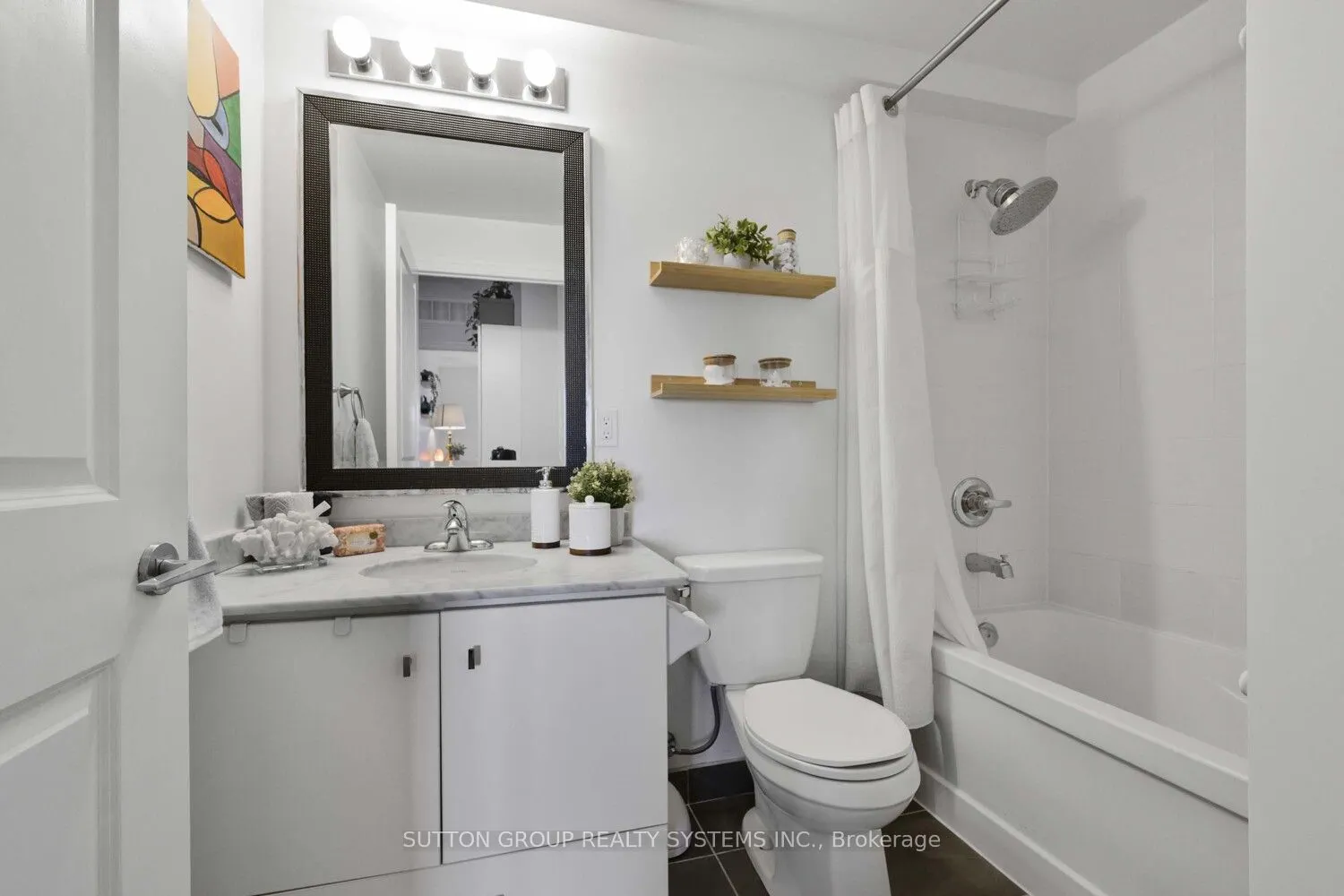 3563 Lake Shore Boulevard W, #212