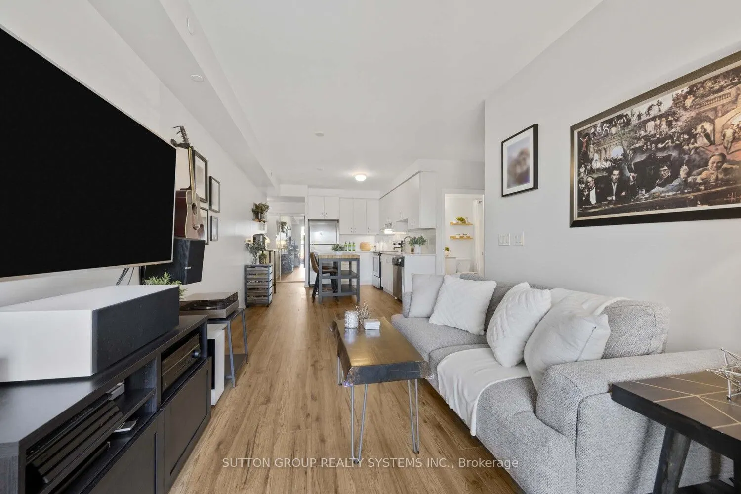 3563 Lake Shore Boulevard W, #212