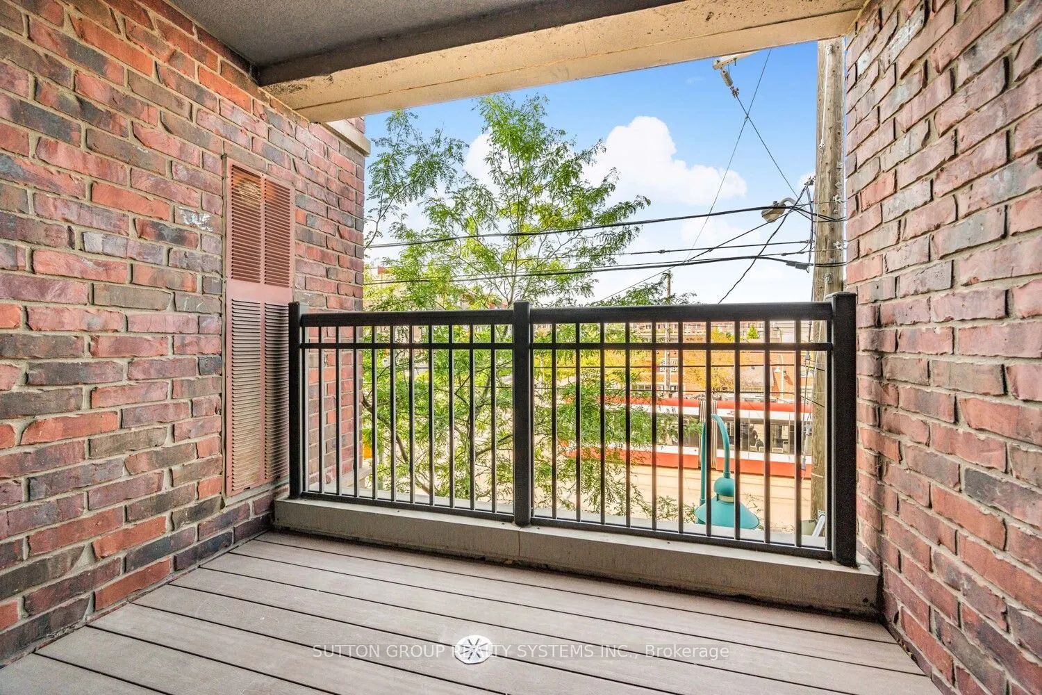 3563 Lake Shore Boulevard W, #212