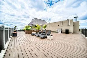 3563 Lake Shore Boulevard W, #212