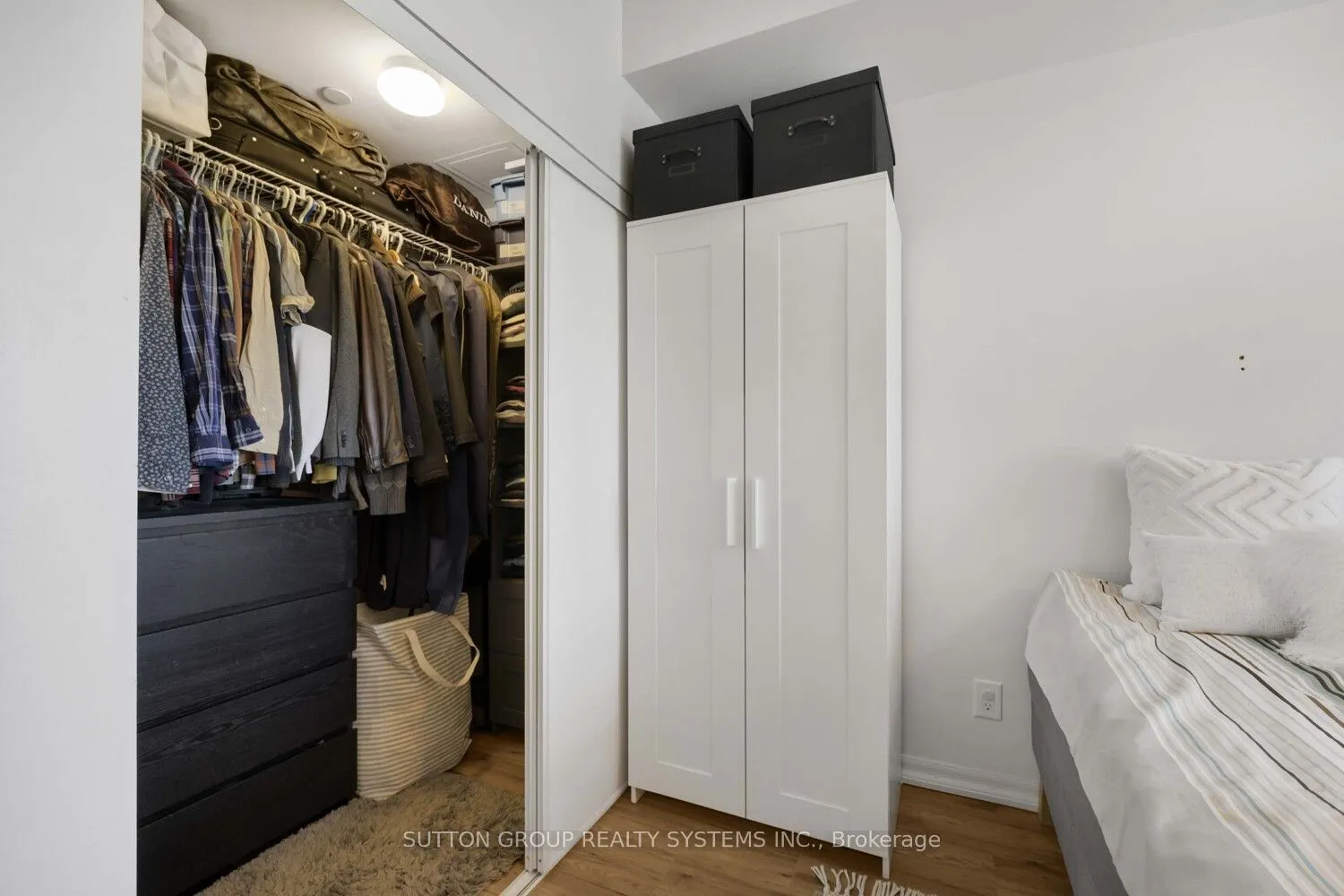 3563 Lake Shore Boulevard W, #212
