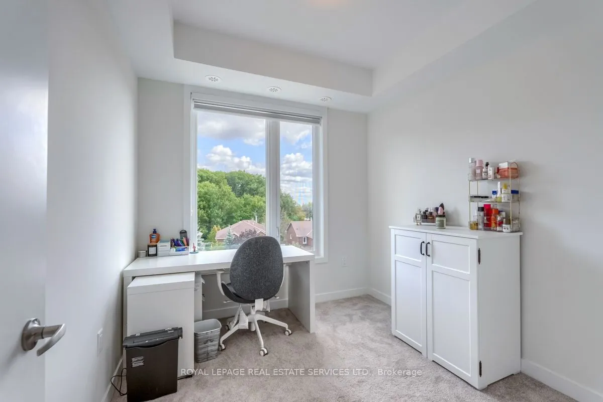 3538 Colonial Drive, #16