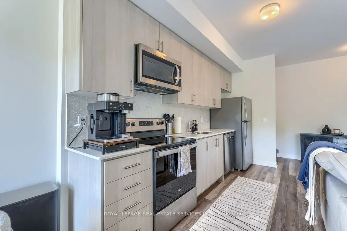 3538 Colonial Drive, #16
