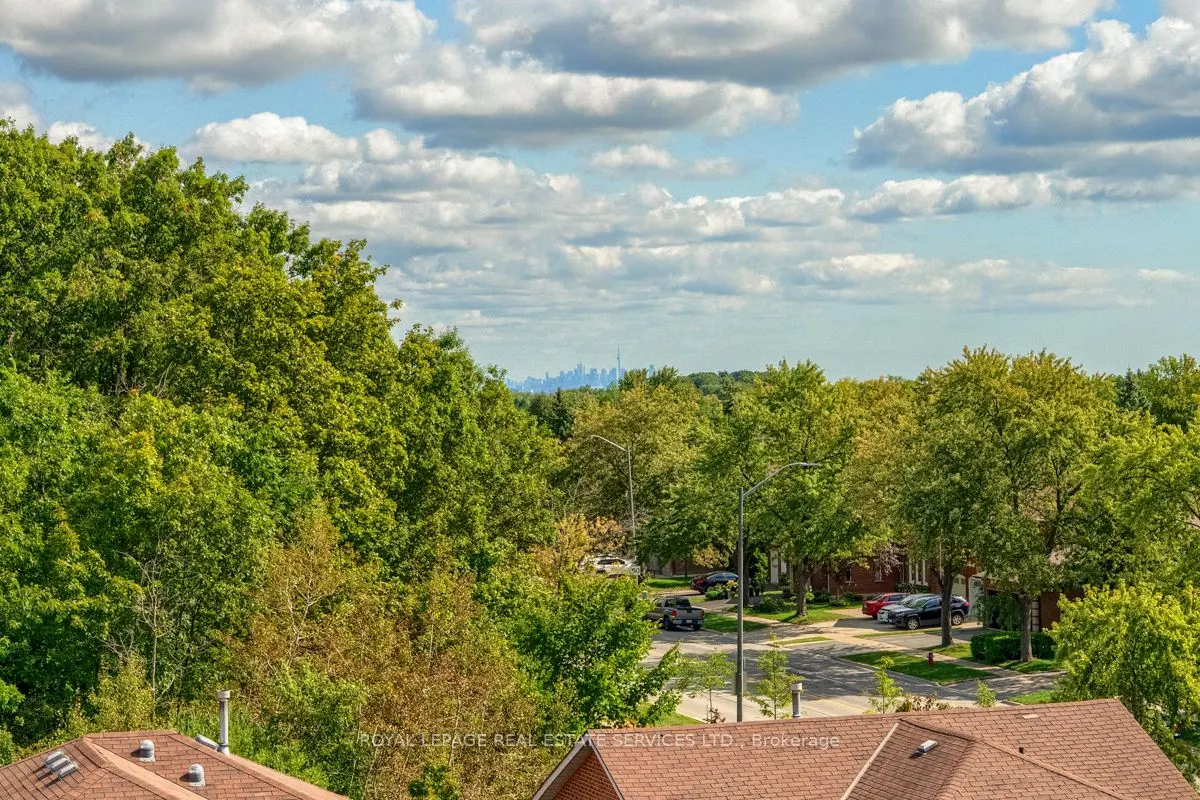3538 Colonial Drive, #16