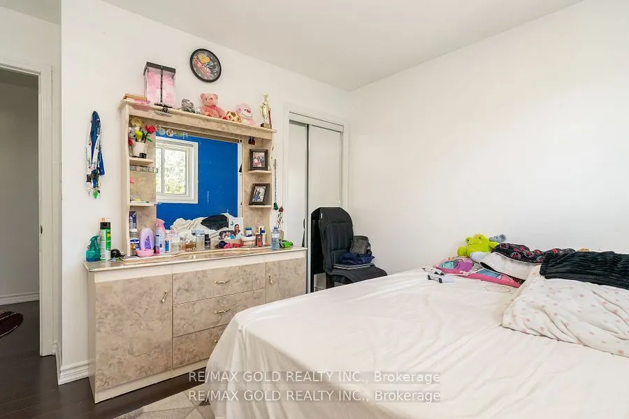 7563 Langworthy Drive