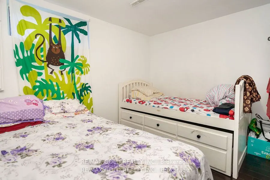 7563 Langworthy Drive