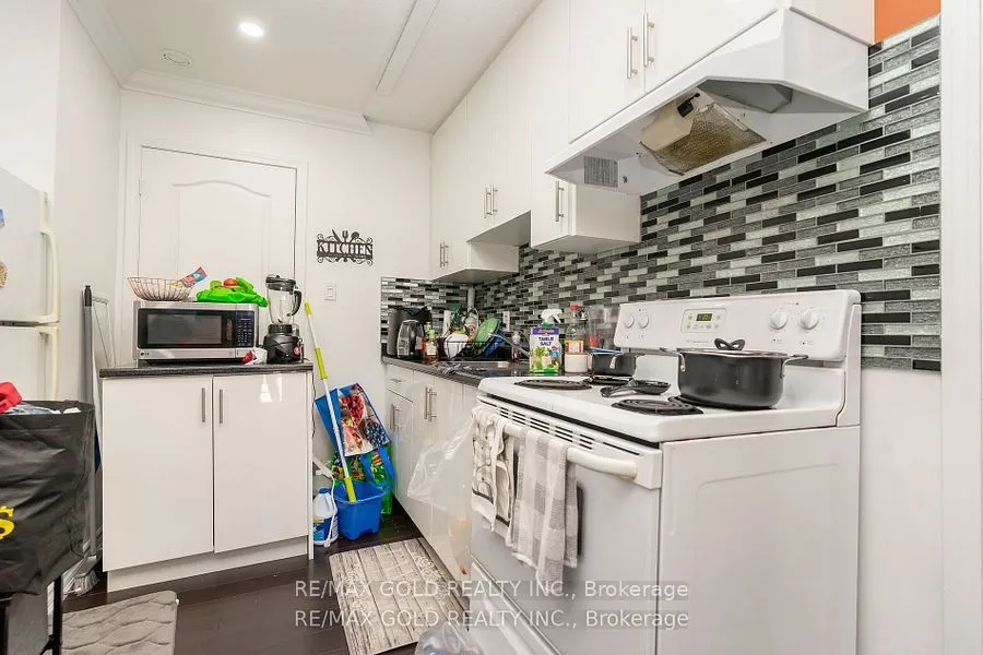 7563 Langworthy Drive