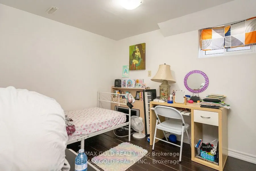 7563 Langworthy Drive