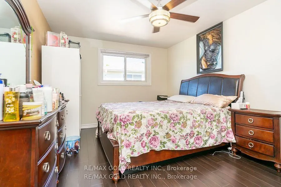7563 Langworthy Drive