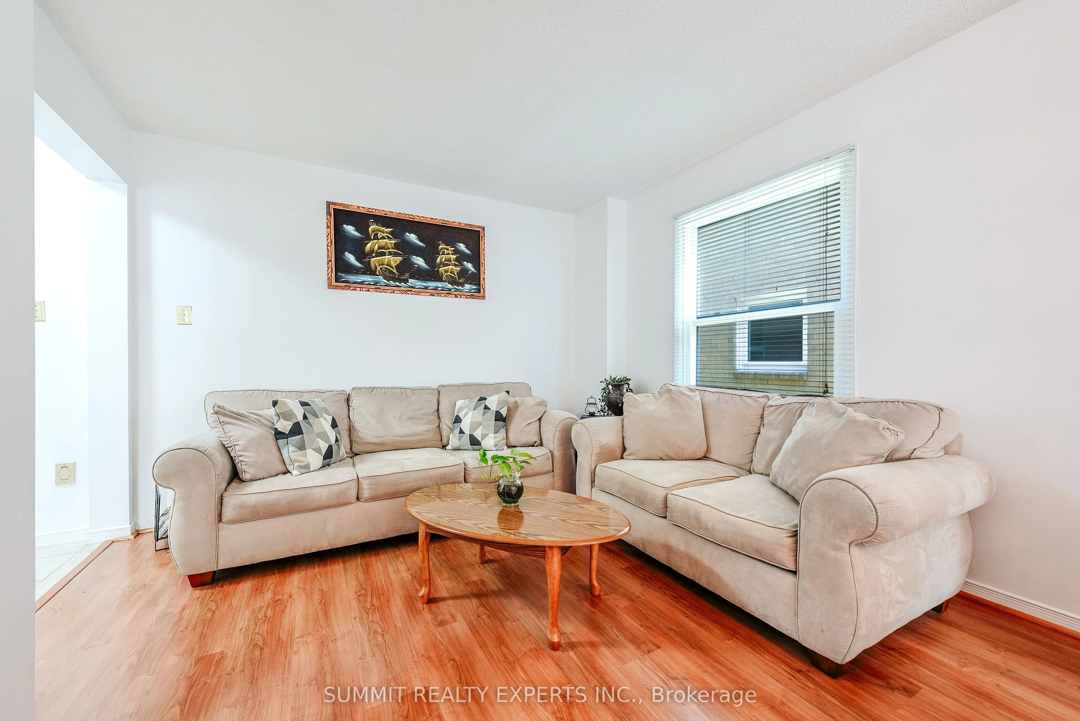 95 Muirland Crescent