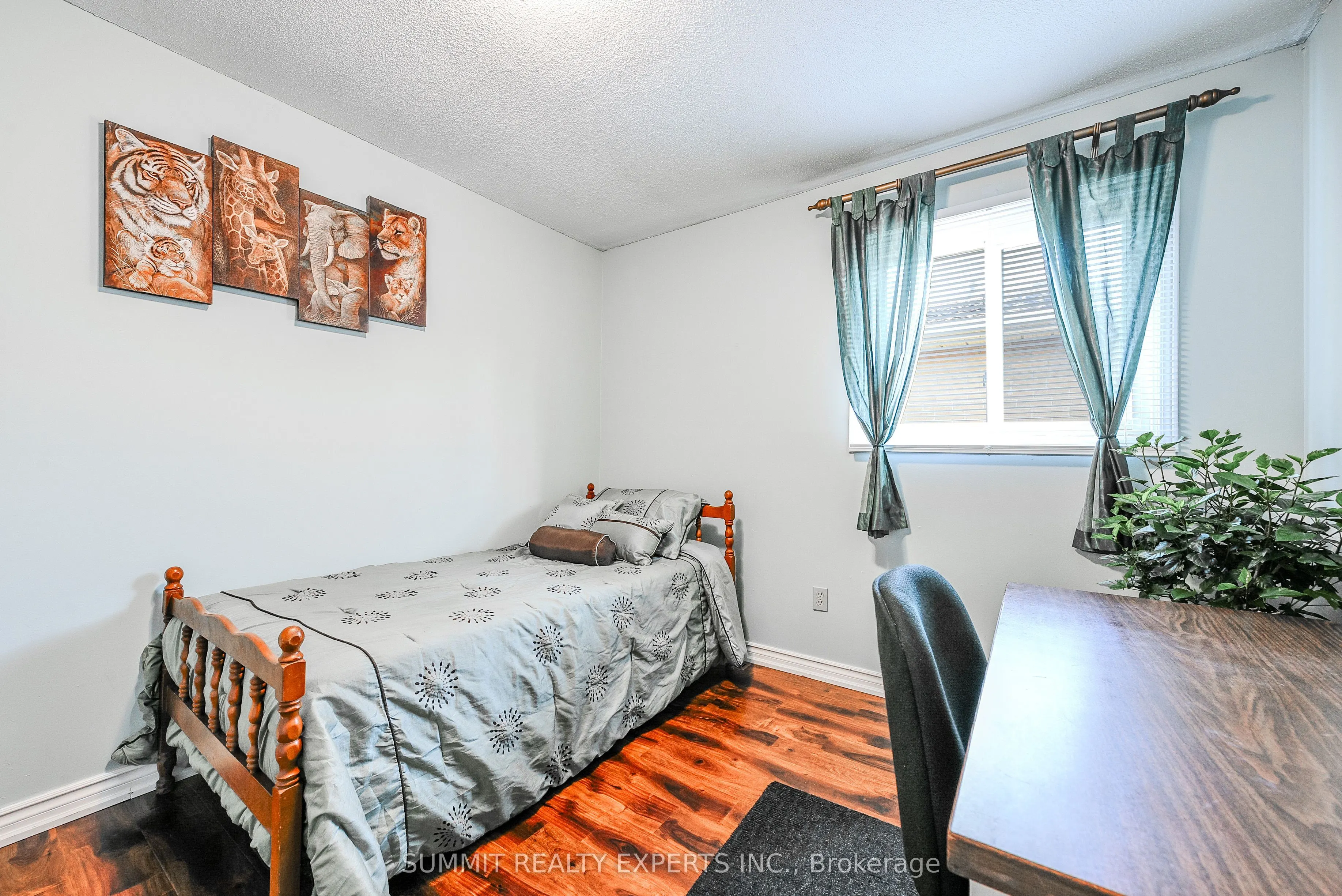 95 Muirland Crescent