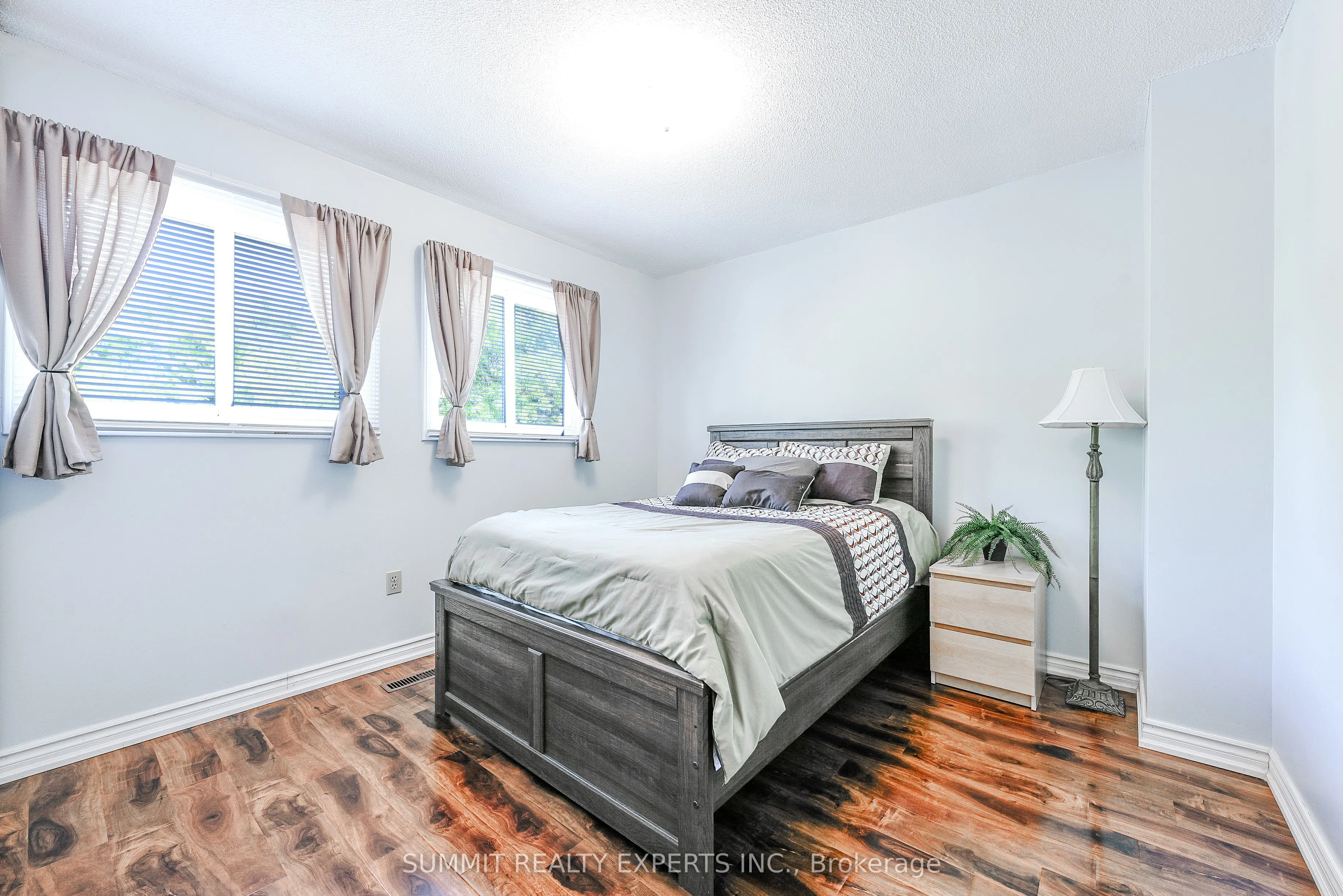 95 Muirland Crescent