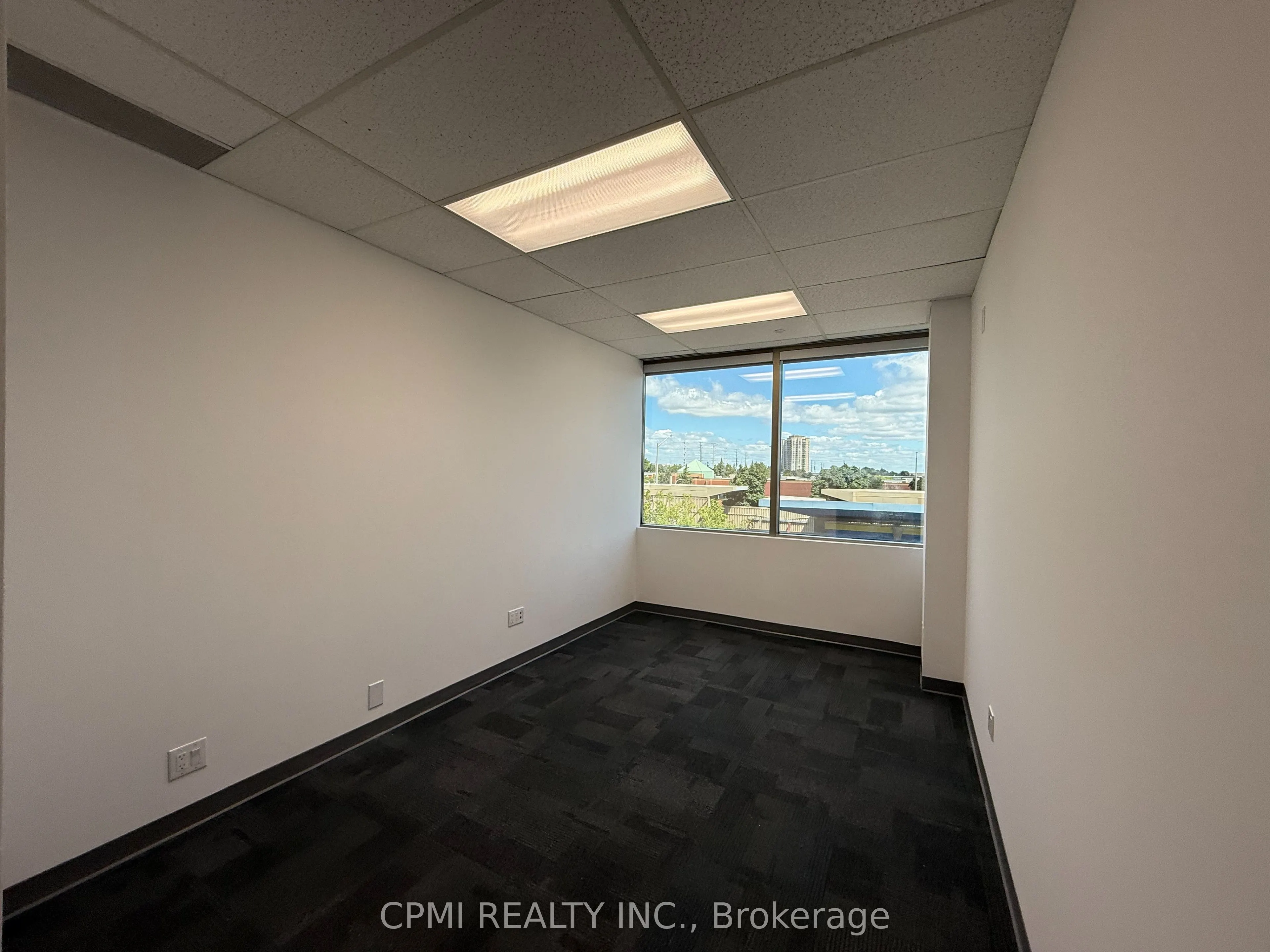 30 Eglinton Avenue Street, #306