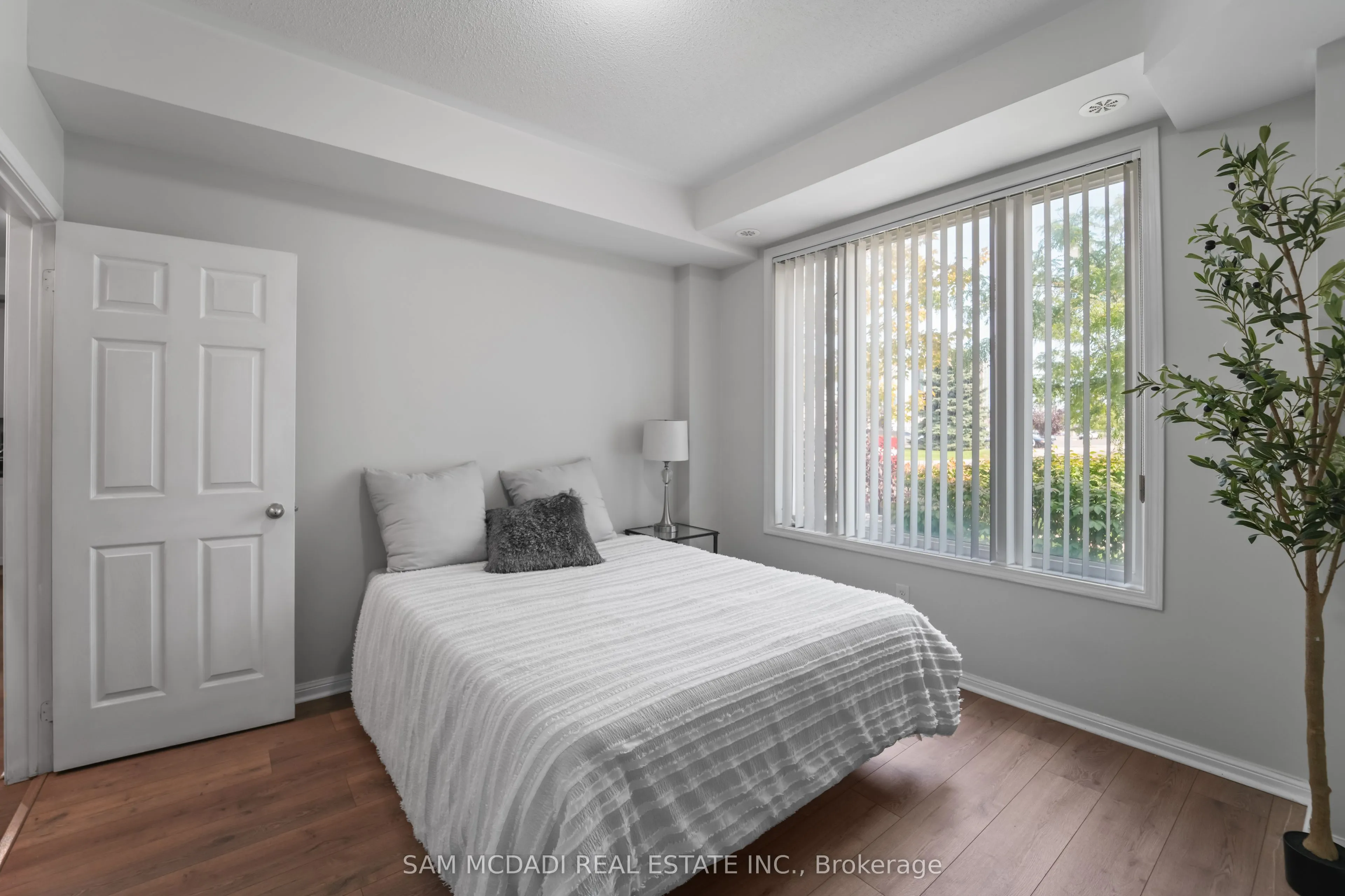 2895 Hazelton Place, #8