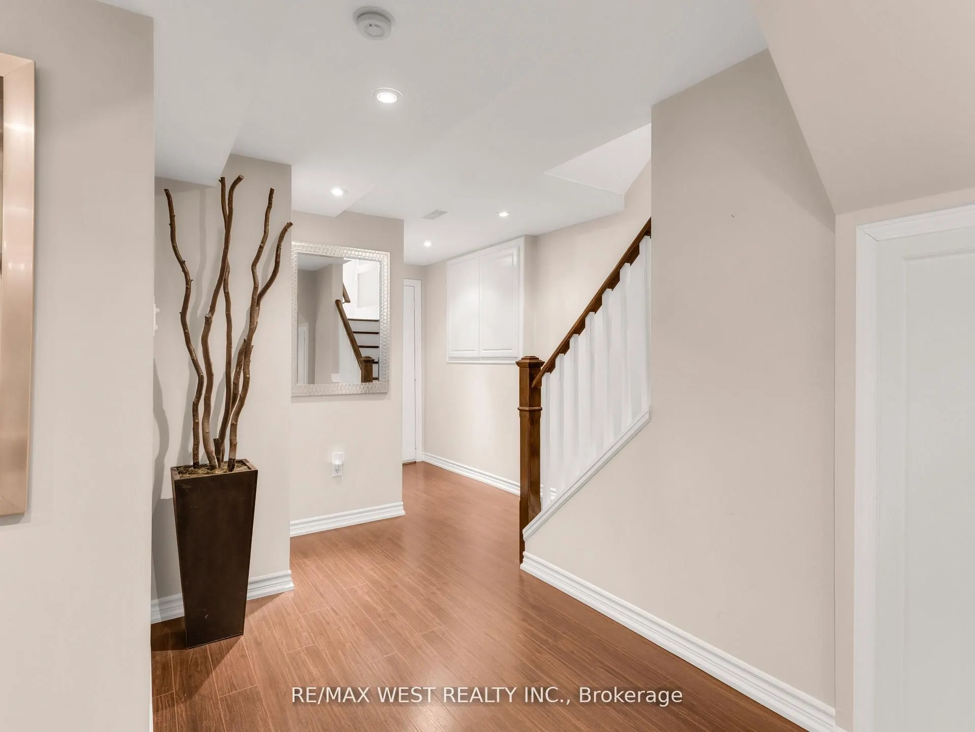 26 Shady Glen Crescent