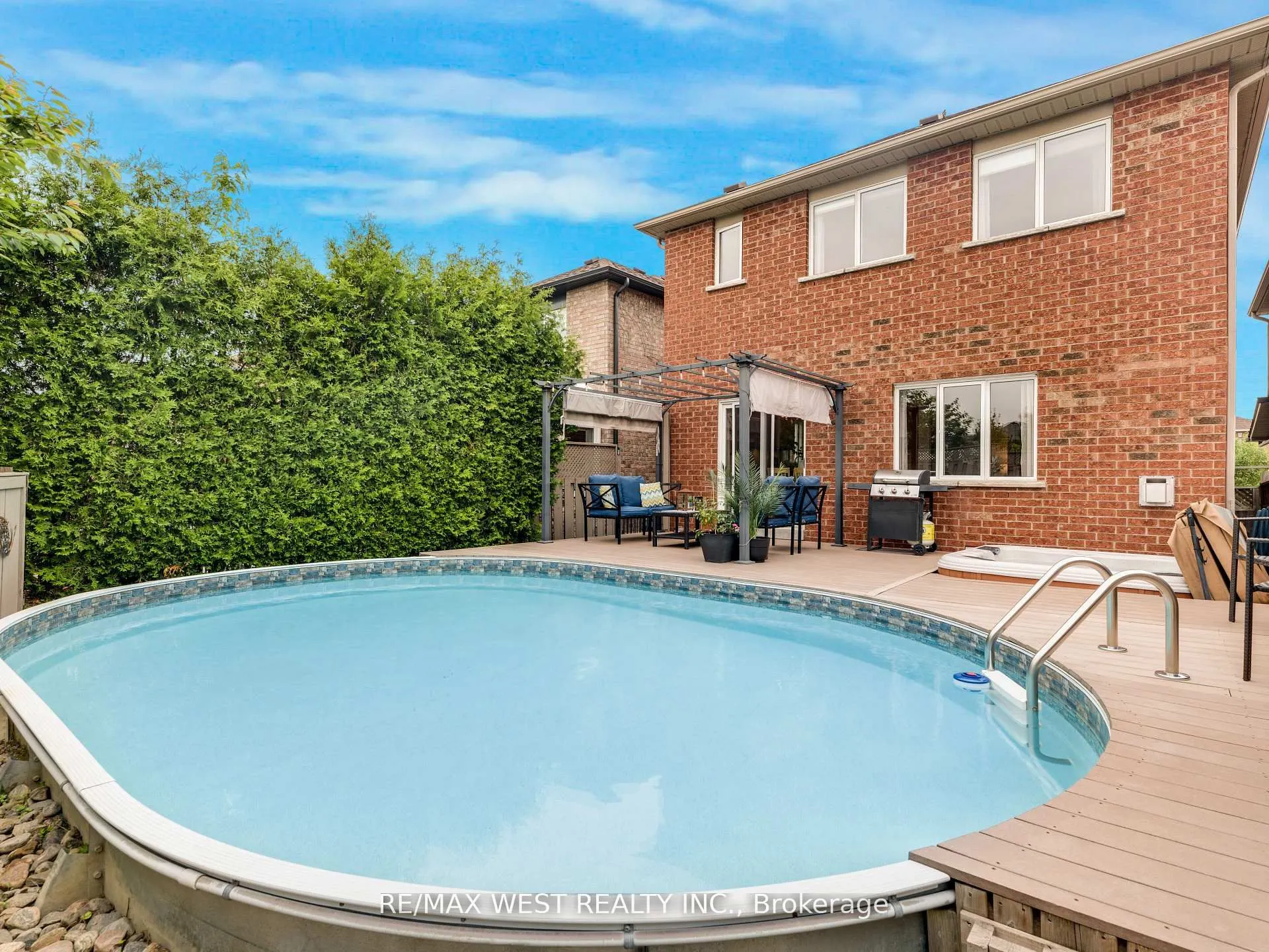 26 Shady Glen Crescent