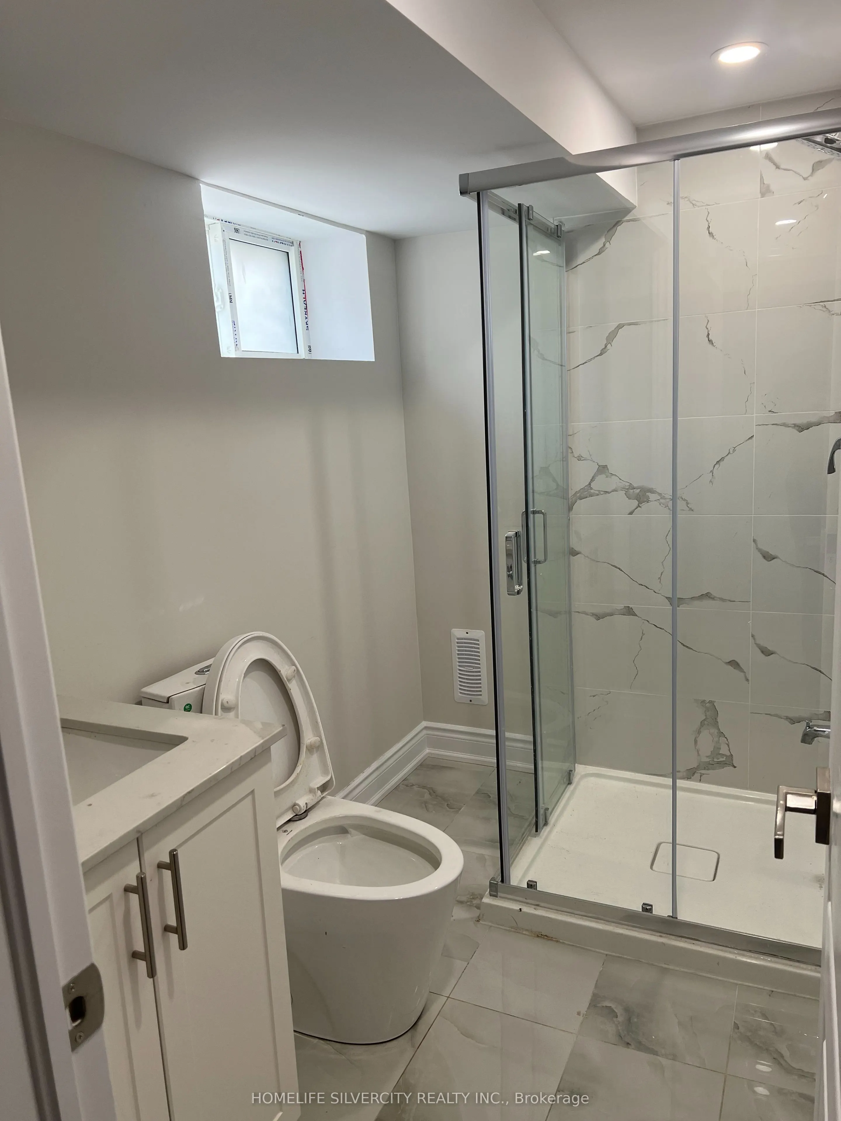 6 Lamella Road, #2 Unit