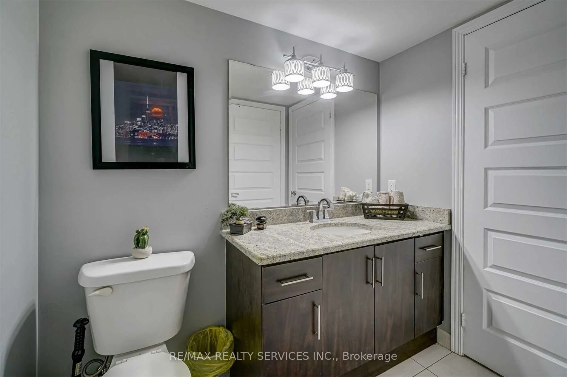 215 Queen Street E, #1201
