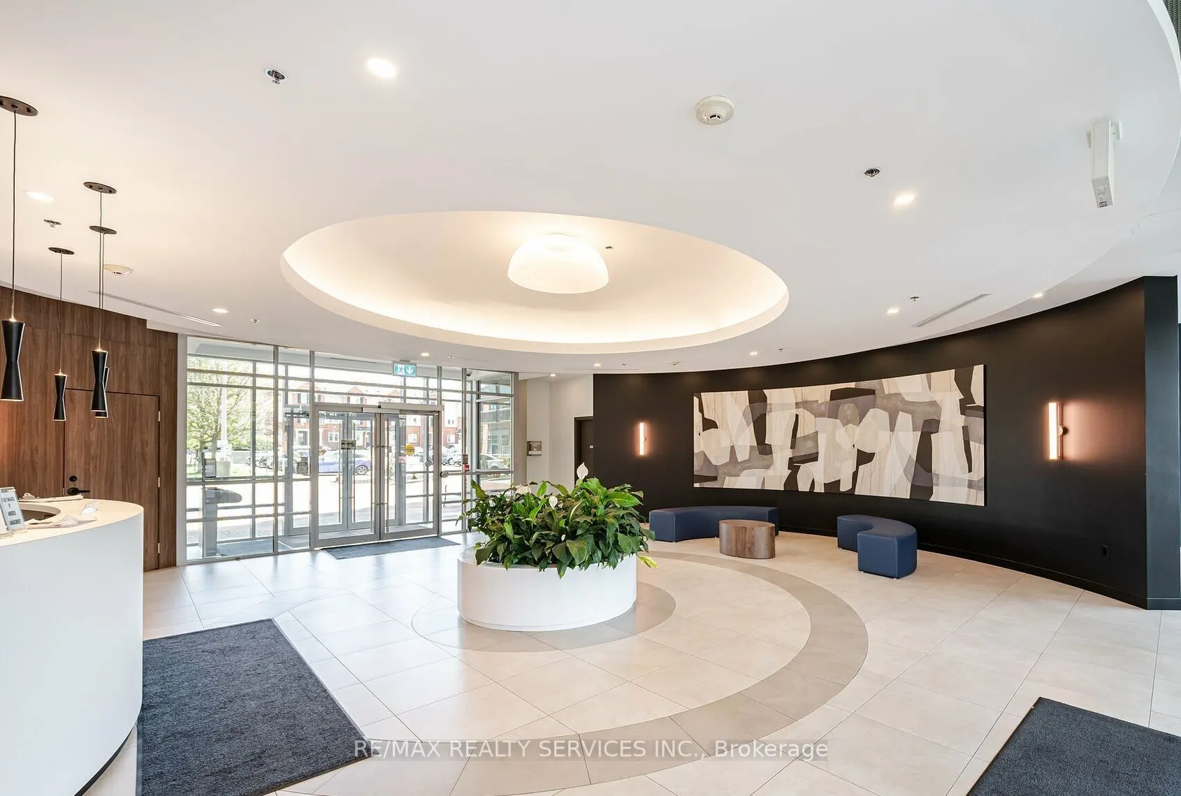 215 Queen Street E, #1201