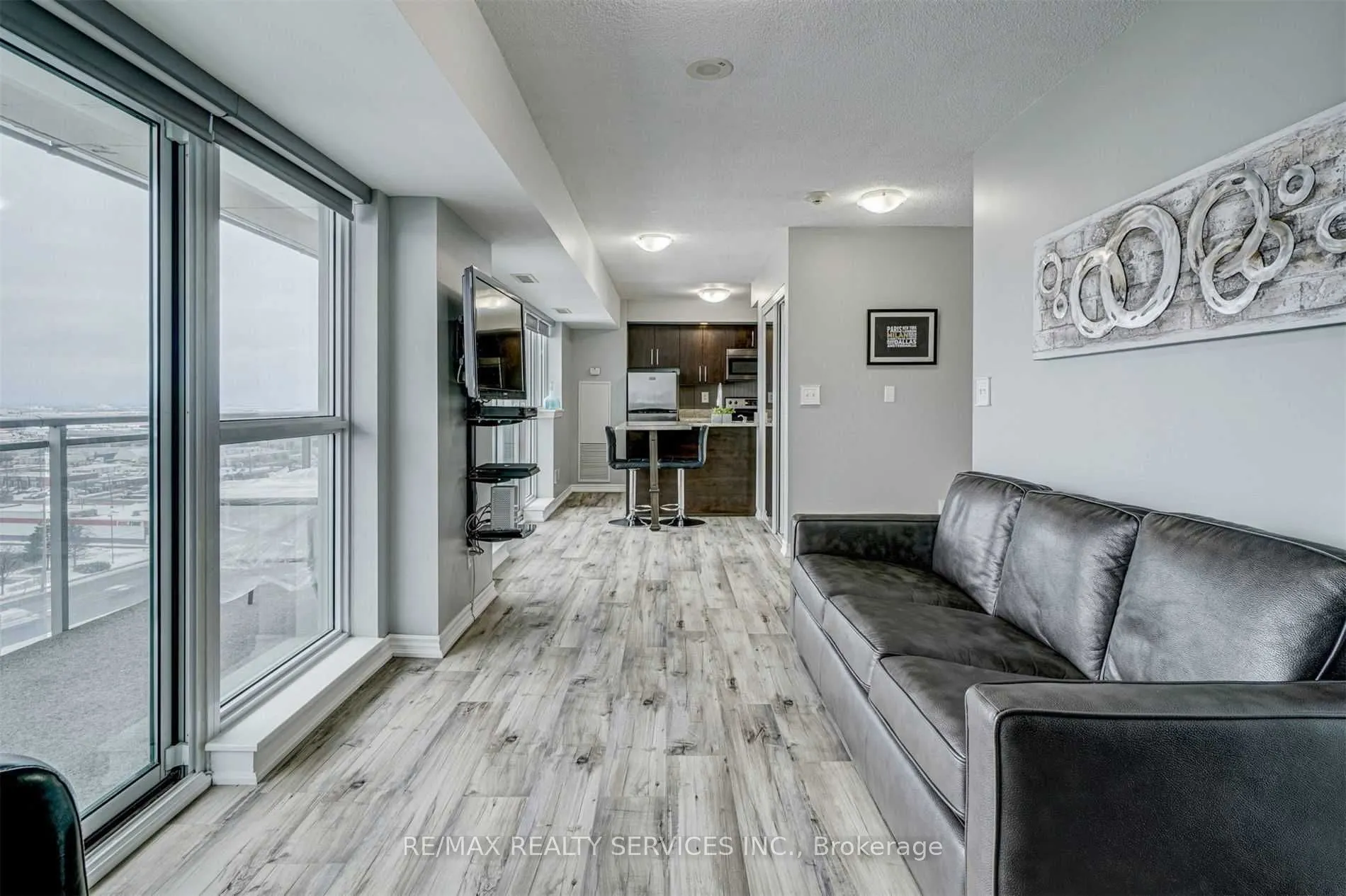 215 Queen Street E, #1201