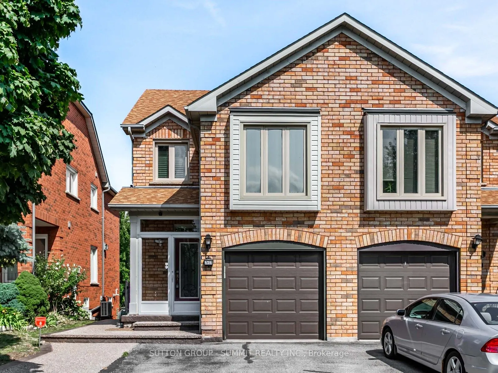5453 Palmerston Crescent, #Upper