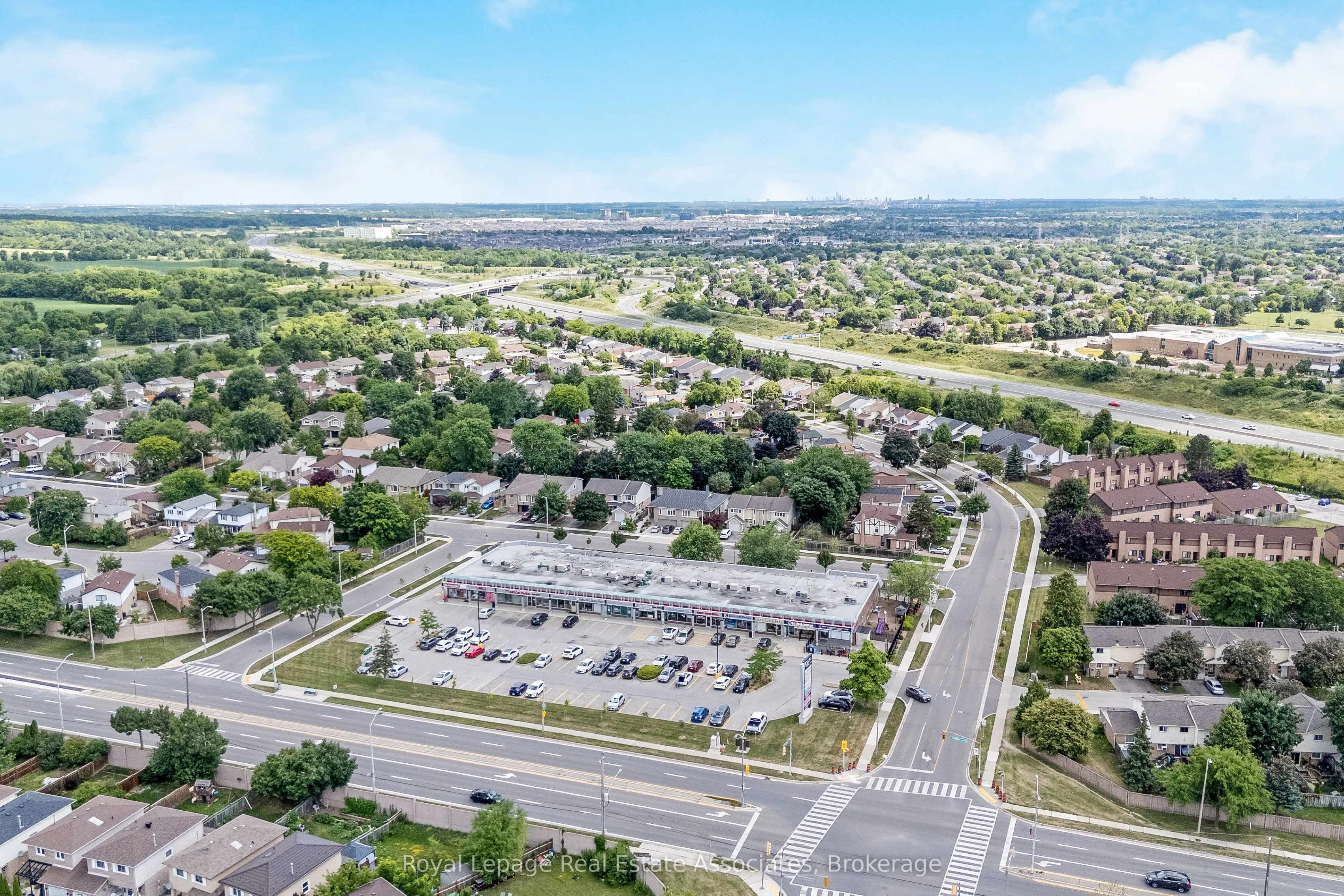 3104 Autumn Hill Crescent