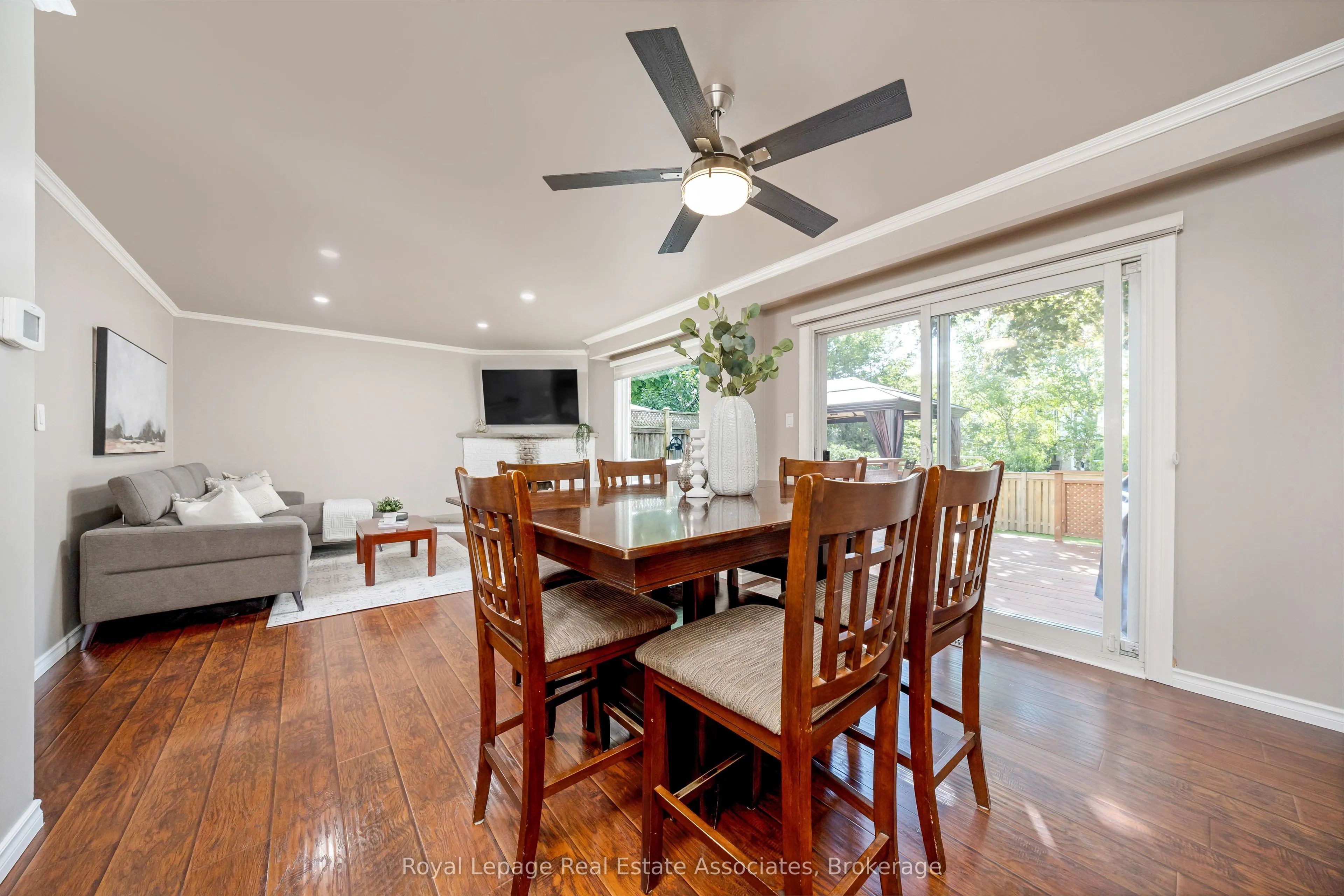 3104 Autumn Hill Crescent