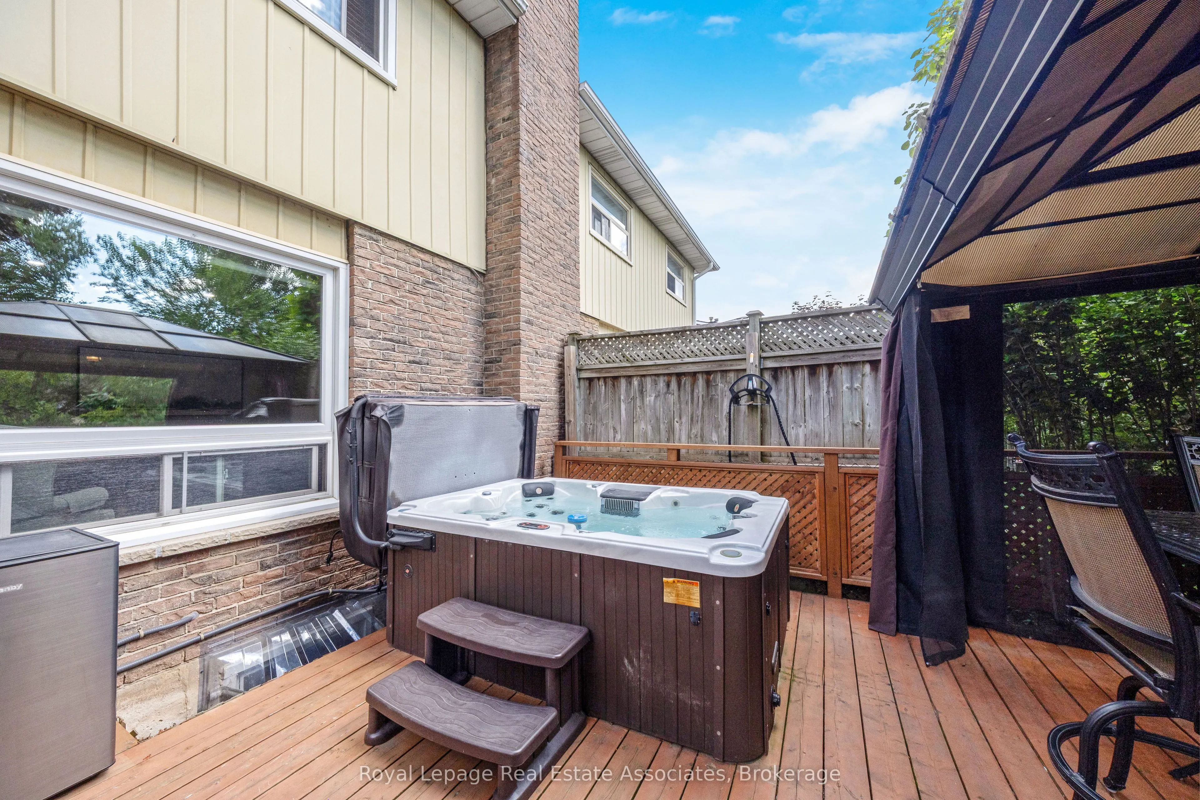 3104 Autumn Hill Crescent