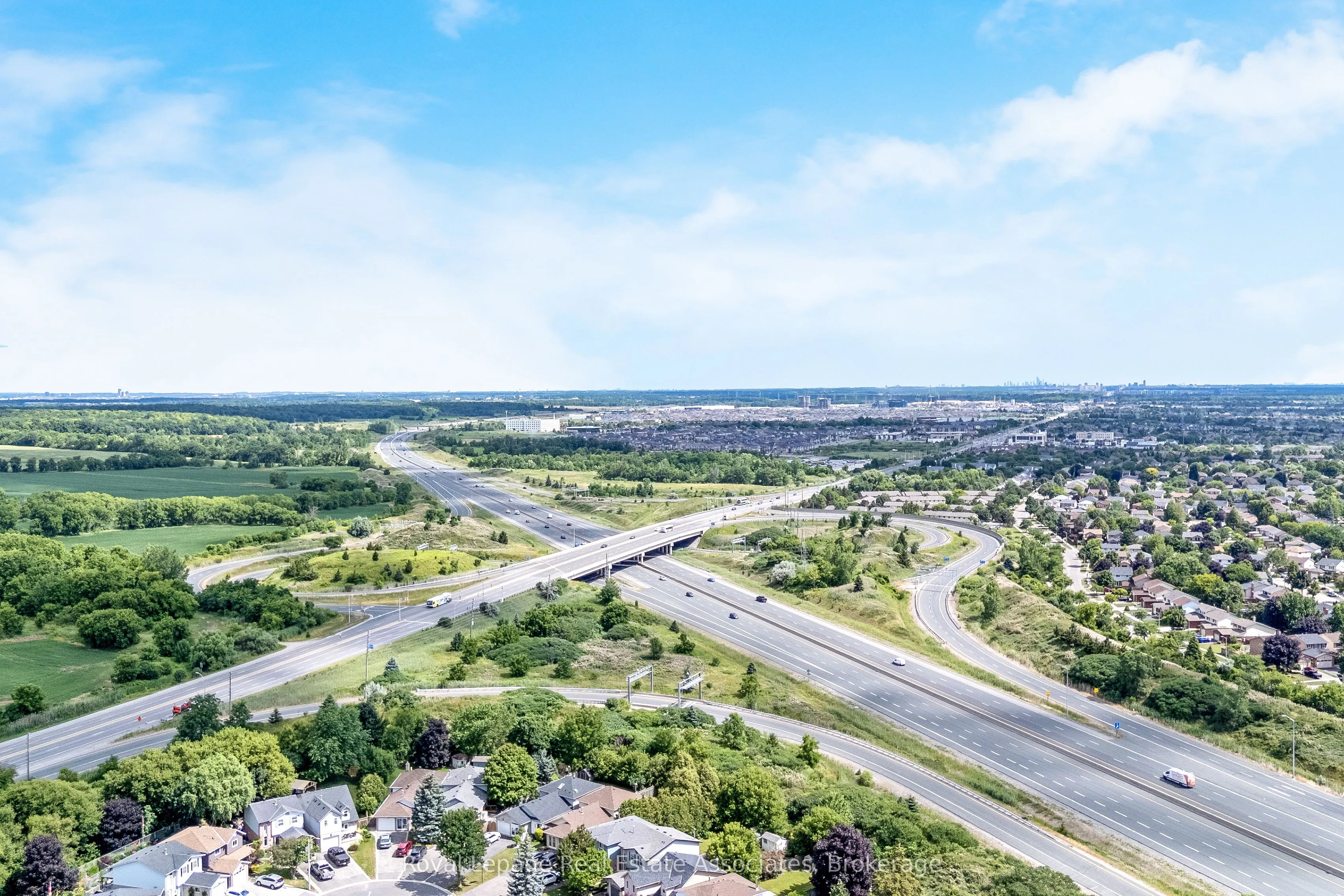3104 Autumn Hill Crescent