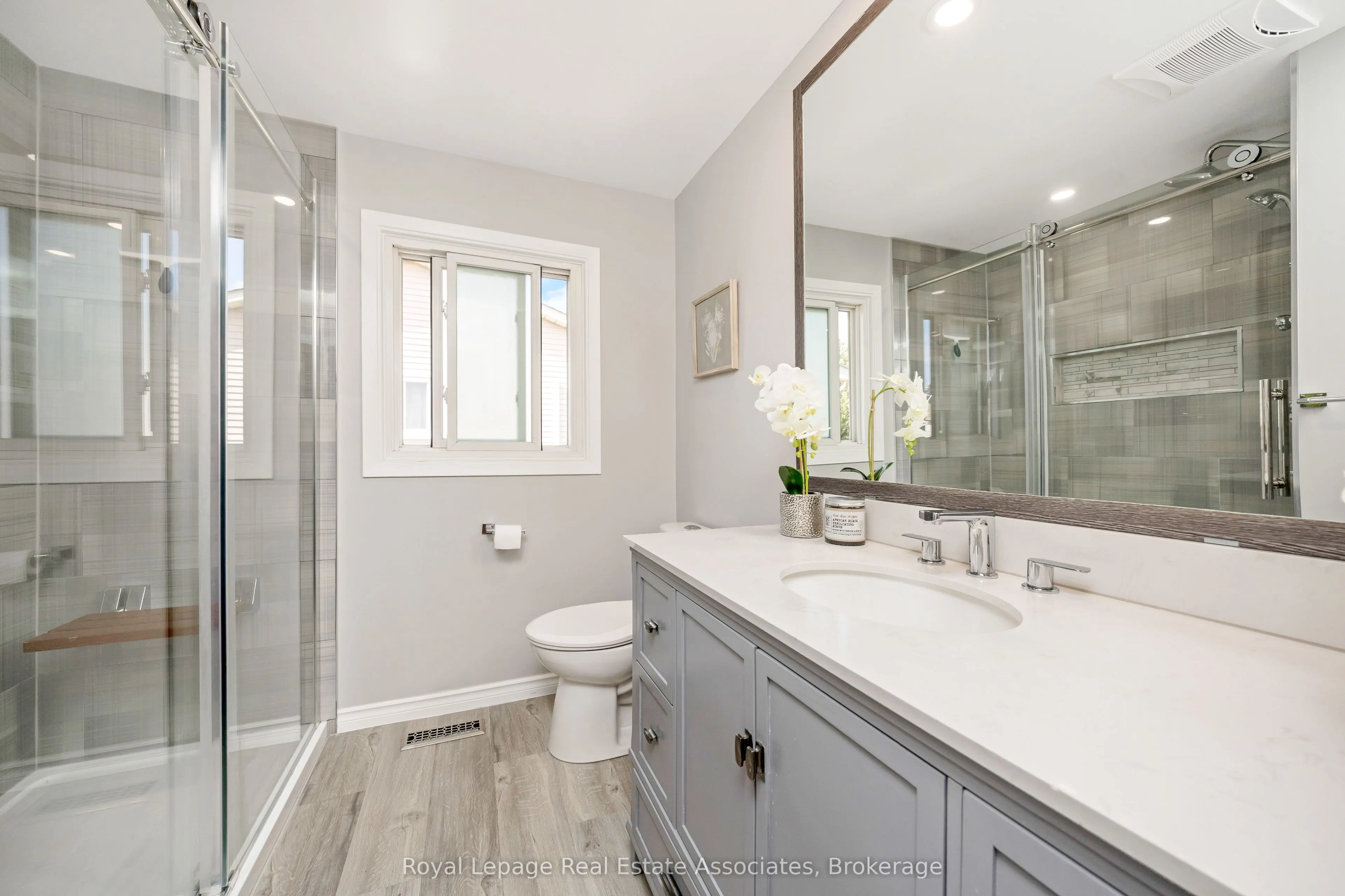 3104 Autumn Hill Crescent