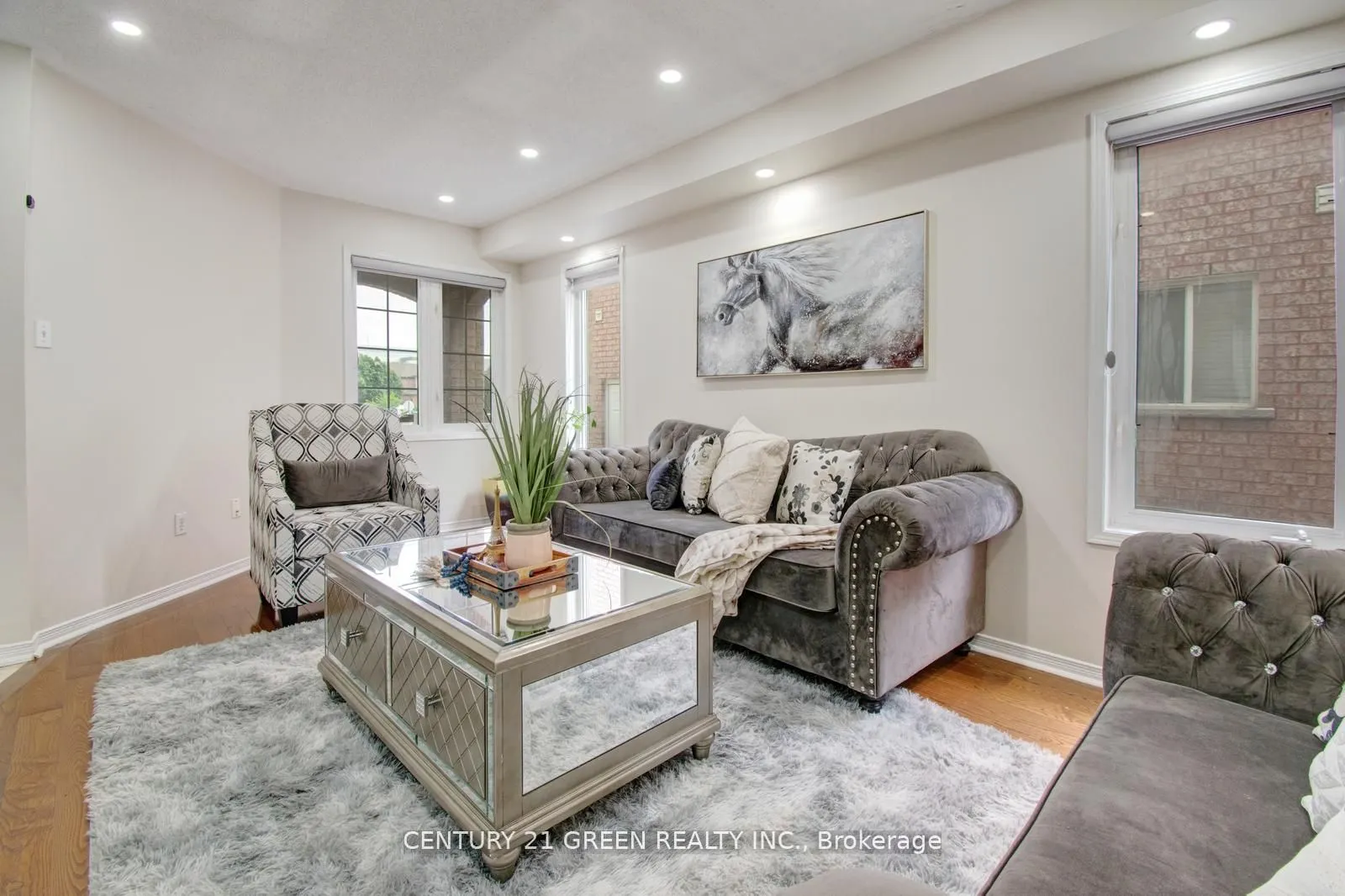 26 Oatfield Road