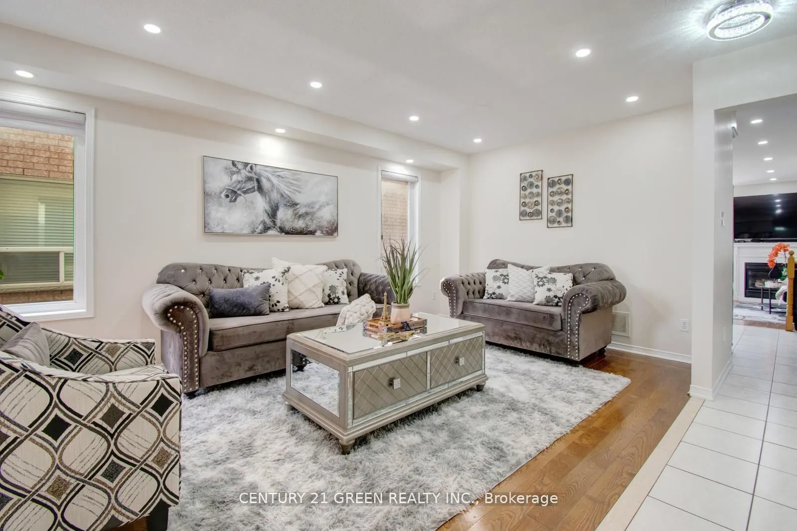 26 Oatfield Road